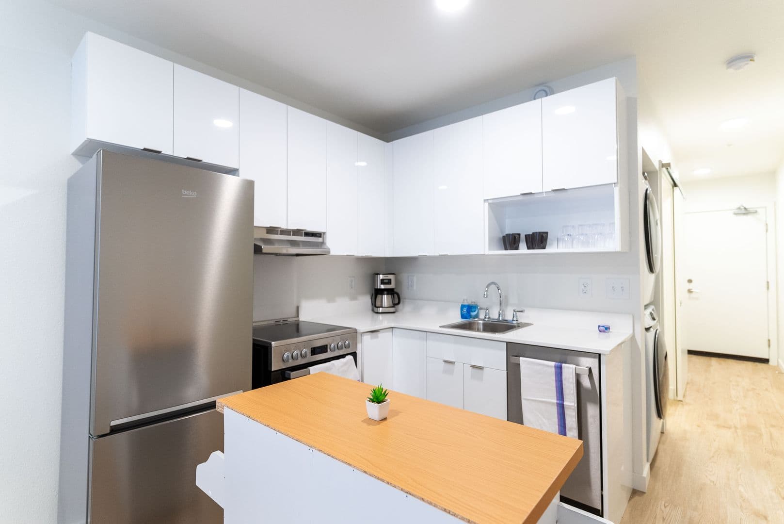 Bremerton Apartment: 240 Burwell St
