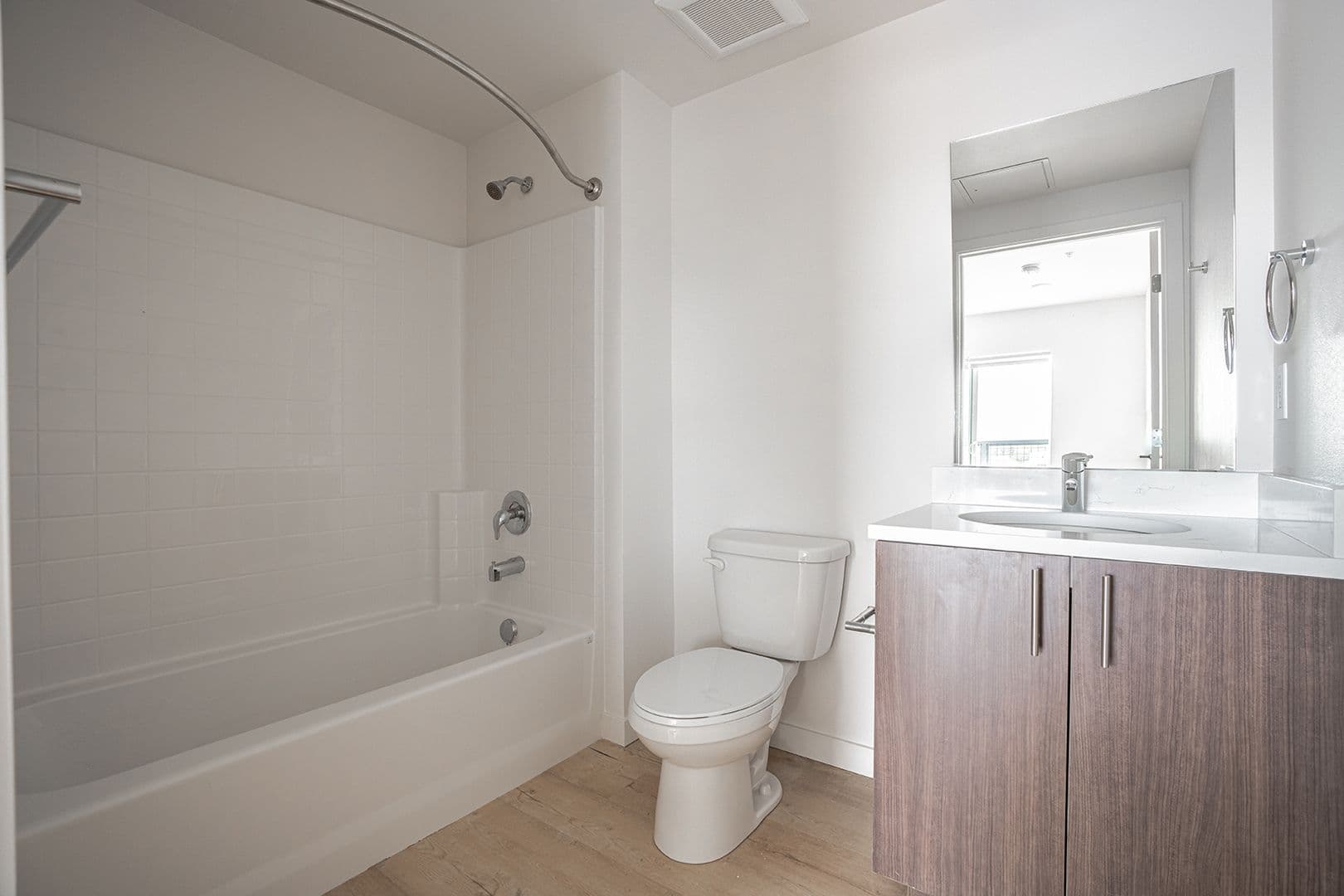 Tacoma Apartment: 2501 Commerce St