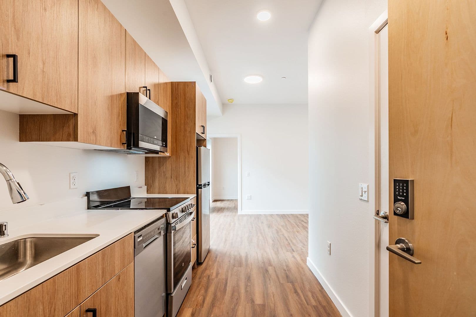 Seattle Apartment: 7324 Martin Luther King Jr Way S