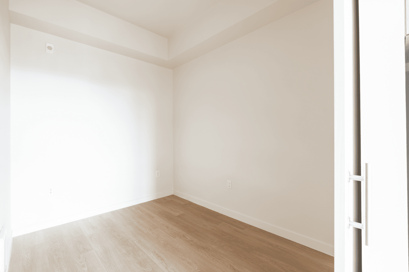 Seattle Apartment: 2210 E Cherry St