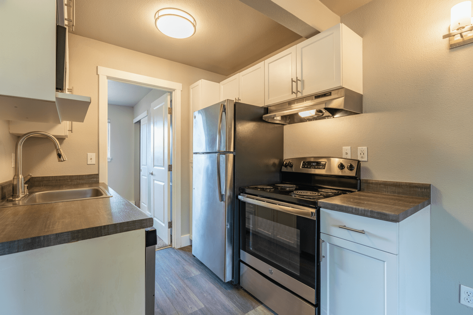 Tacoma Apartment: 1801 S 15th St