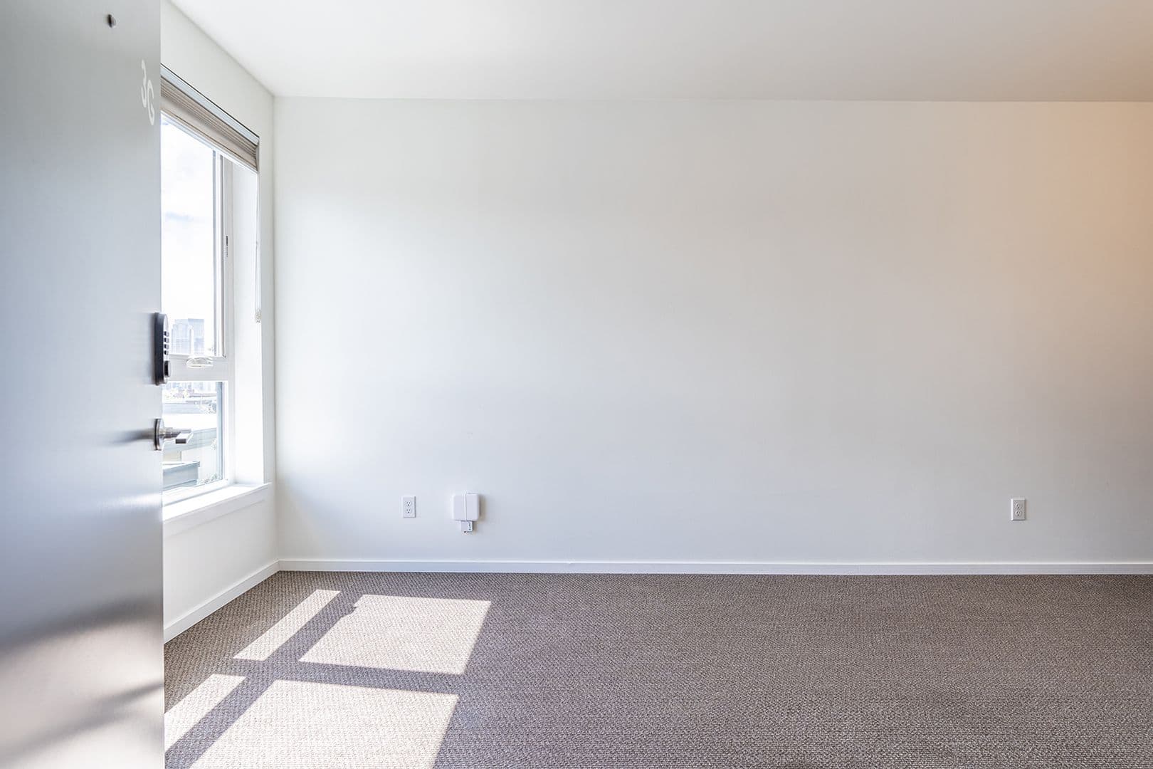 Seattle Apartment: 116 13th Ave East