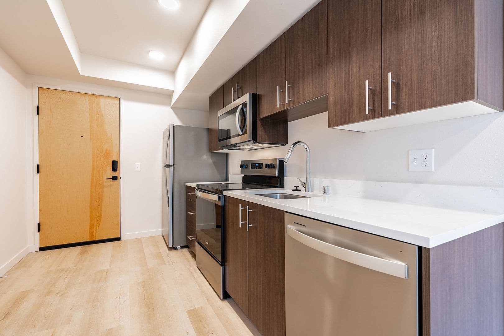 Tacoma Apartment: 2501 Commerce St