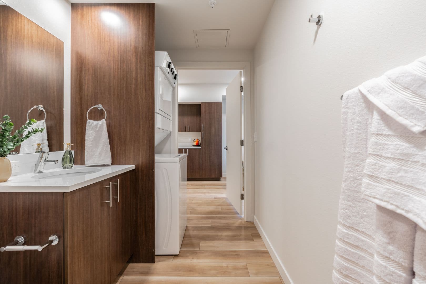 Tacoma Apartment: 2501 Commerce St