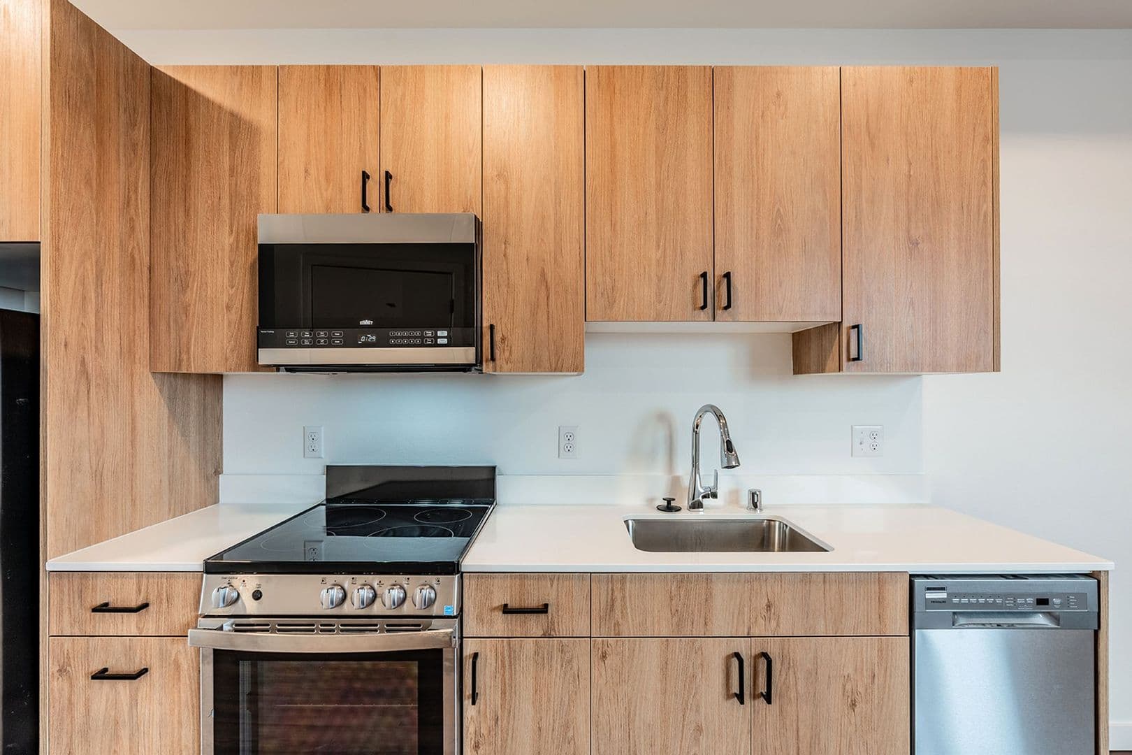 Seattle Apartment: 7324 Martin Luther King Jr Way S