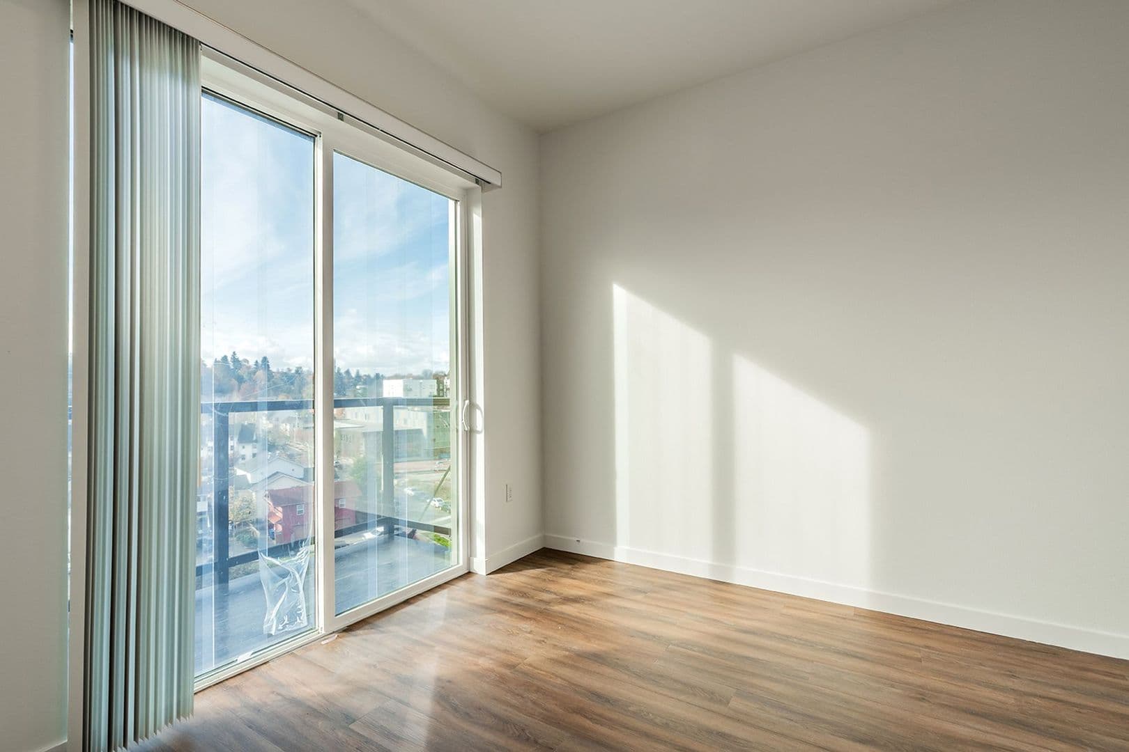 Seattle Apartment: 7324 Martin Luther King Jr Way S