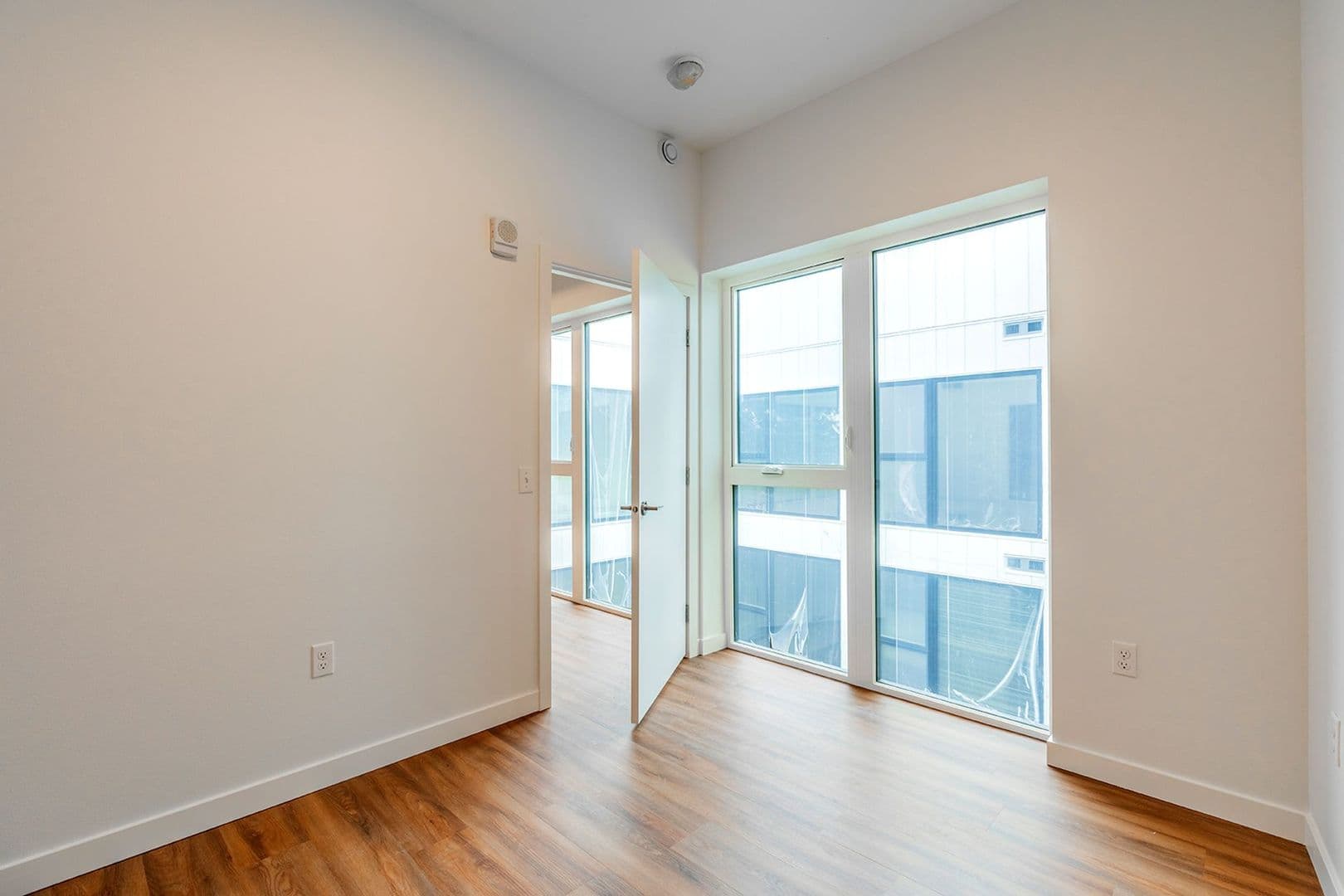 Seattle Apartment: 7324 Martin Luther King Jr Way S