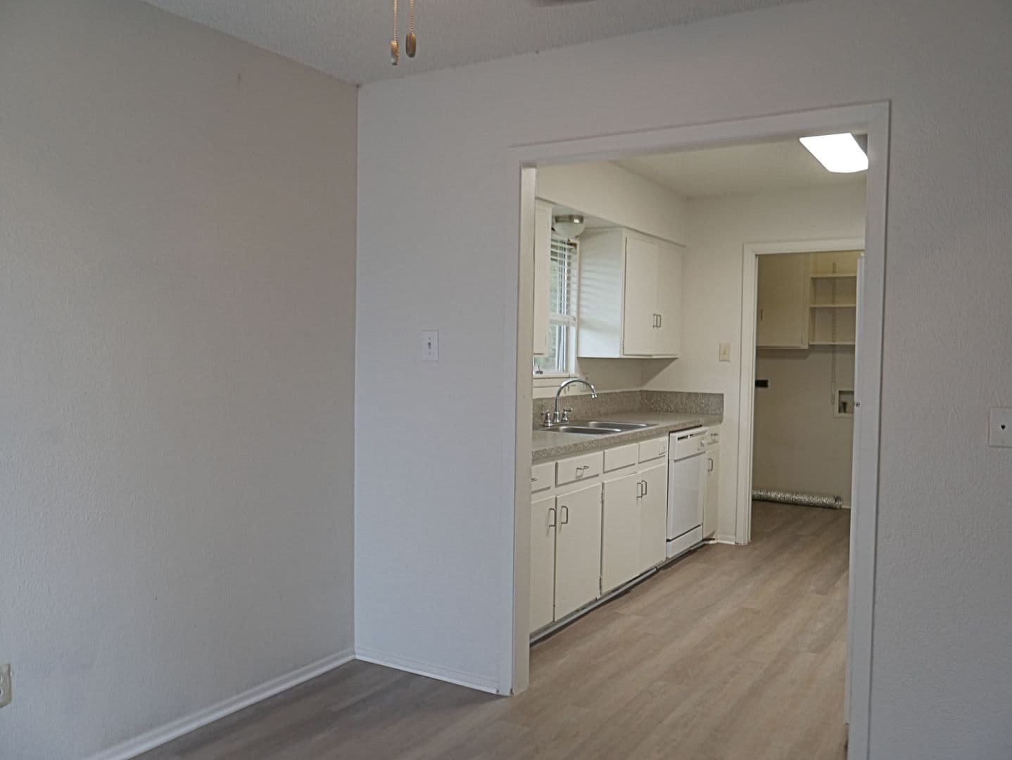 San Marcos Apartment: 1007 A&B Girard Street