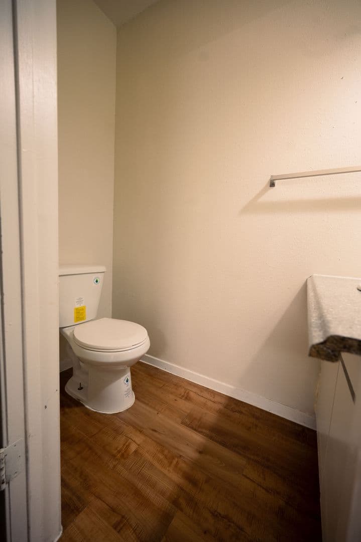 San Marcos Apartment: 910 & 912 Advance St