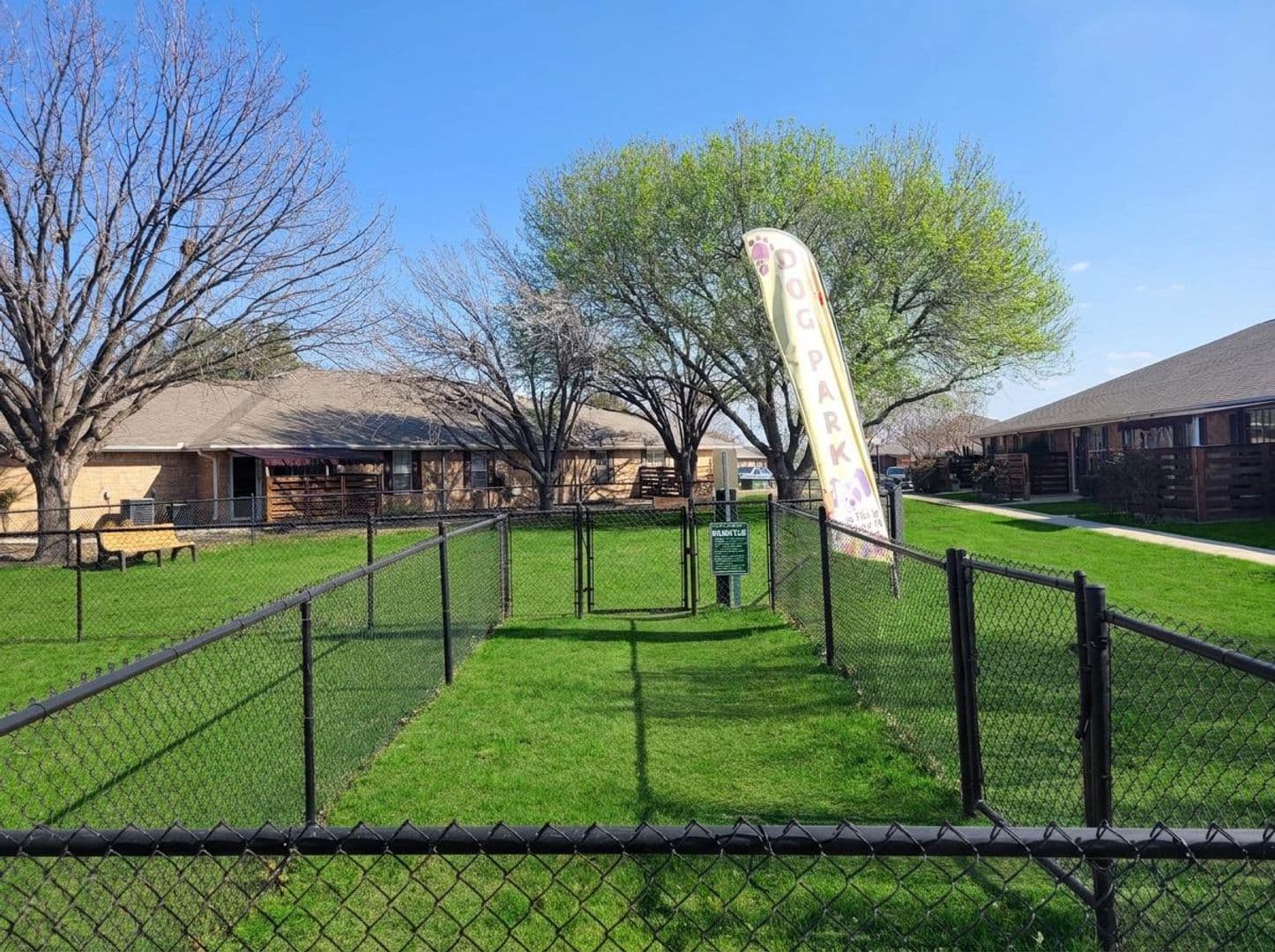 New Braunfels Apartment: 2293 East Common Street