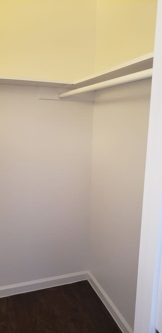 San Antonio Apartment: 3031 Eisenhauer Road