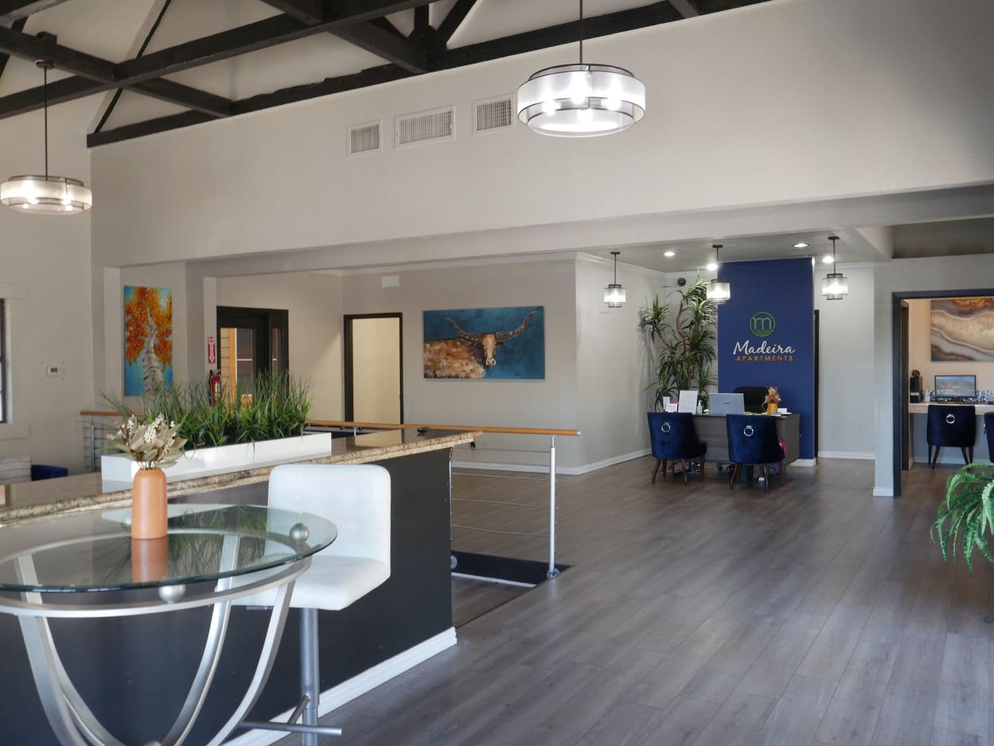 Live Oak Apartment: 13101 East Loop 1604 N