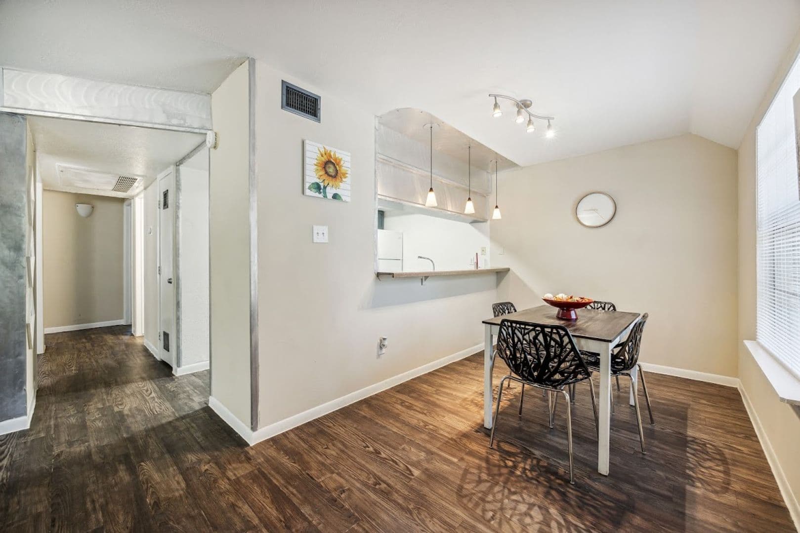 Austin Apartment: 2200 South Pleasant Valley Road