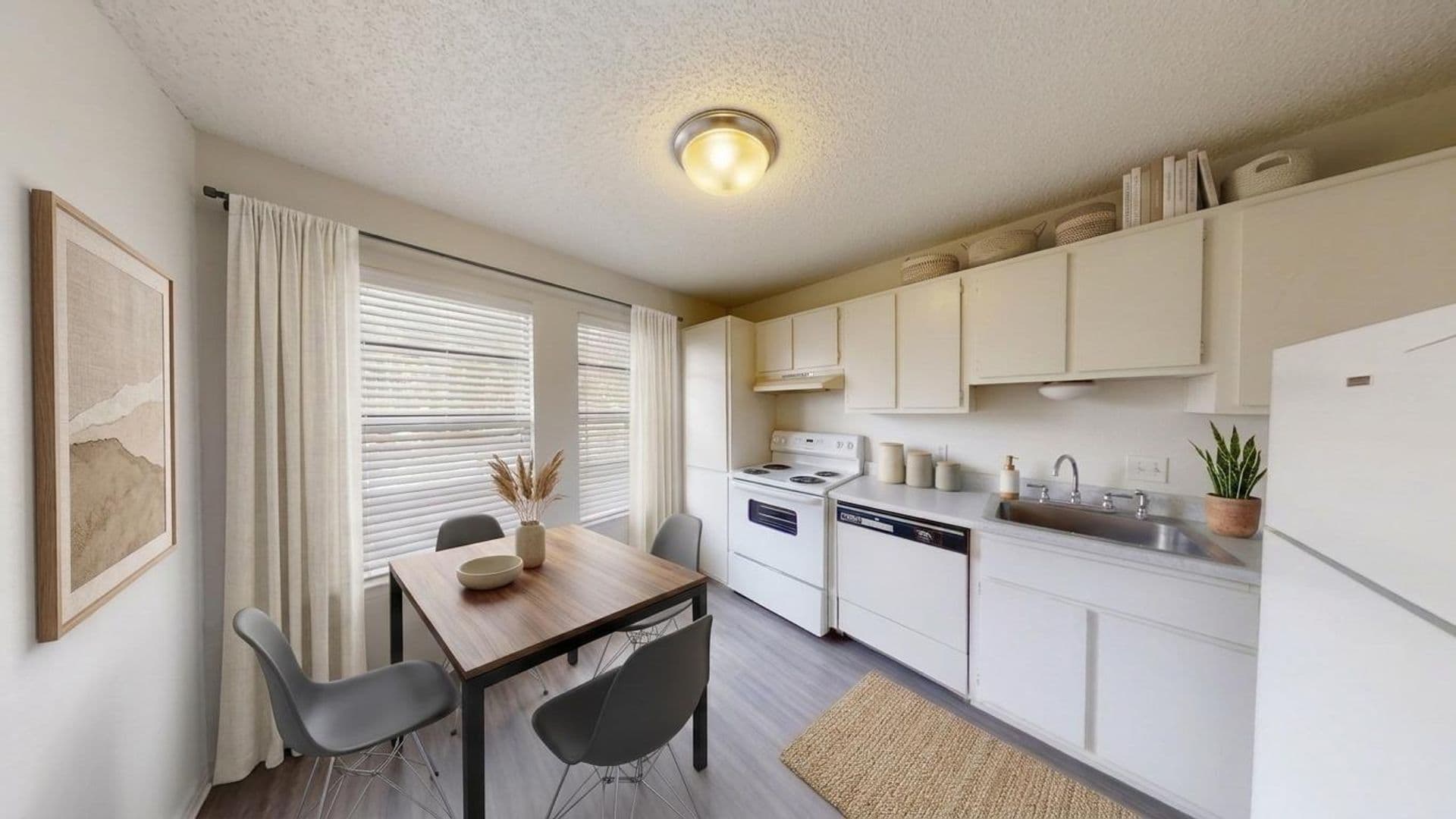 San Marcos Apartment: 100 Warden Lane
