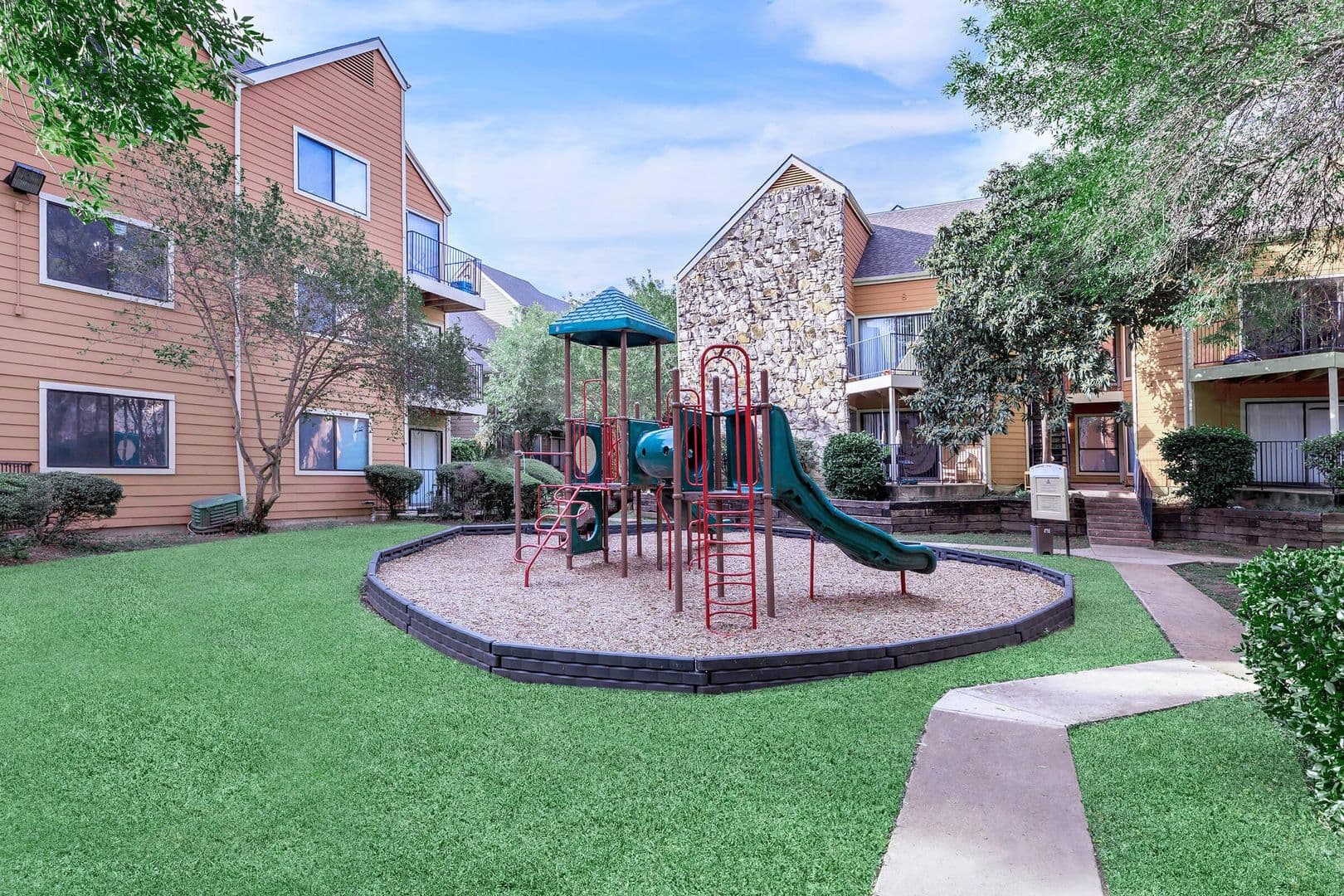 San Antonio Apartment: 3400 Northeast Pkwy