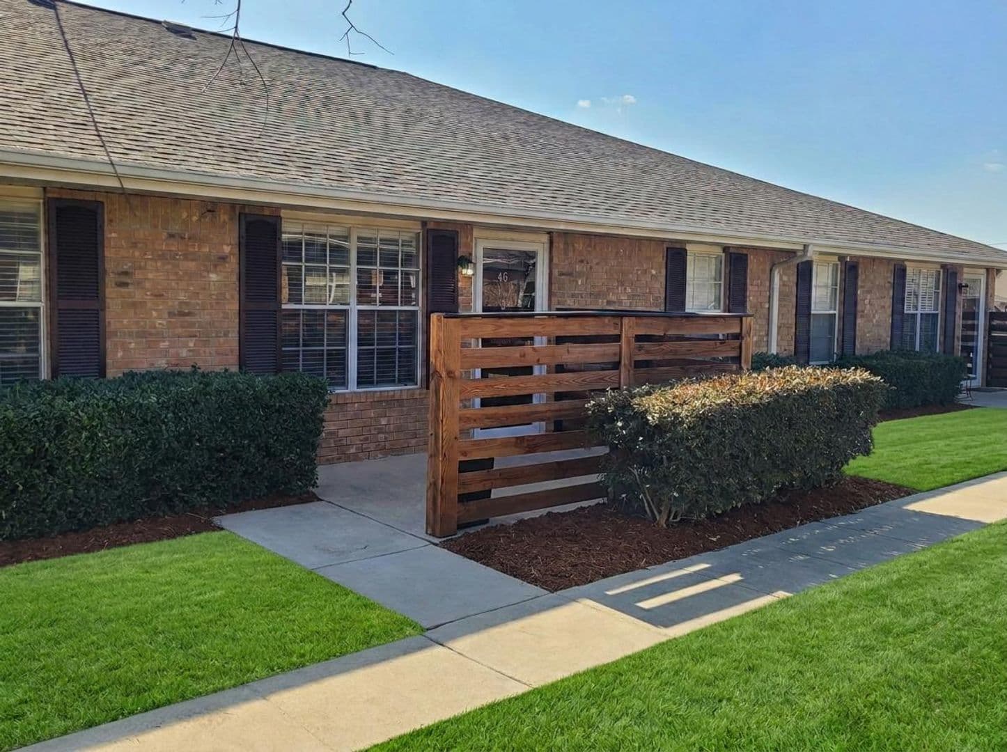 New Braunfels Apartment: 2293 East Common Street