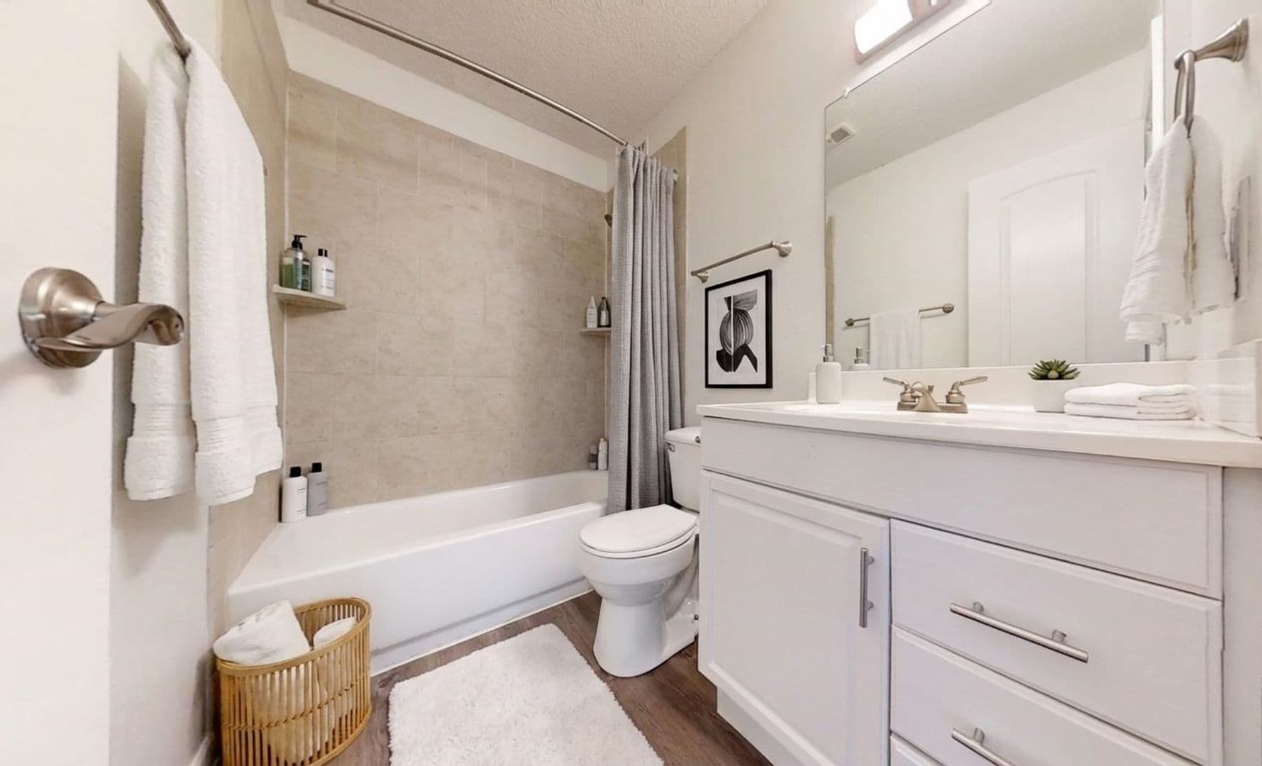 San Antonio Apartment: 3600 Eisenhauer Road