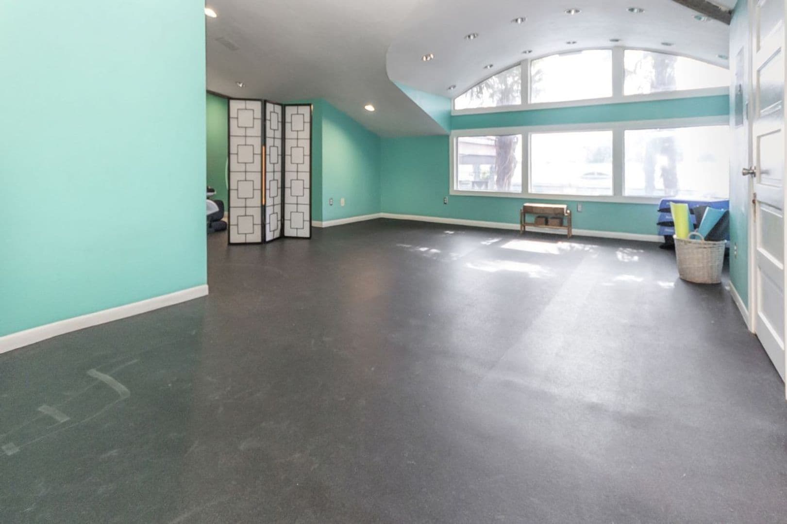 Austin Apartment: 2200 South Pleasant Valley Road