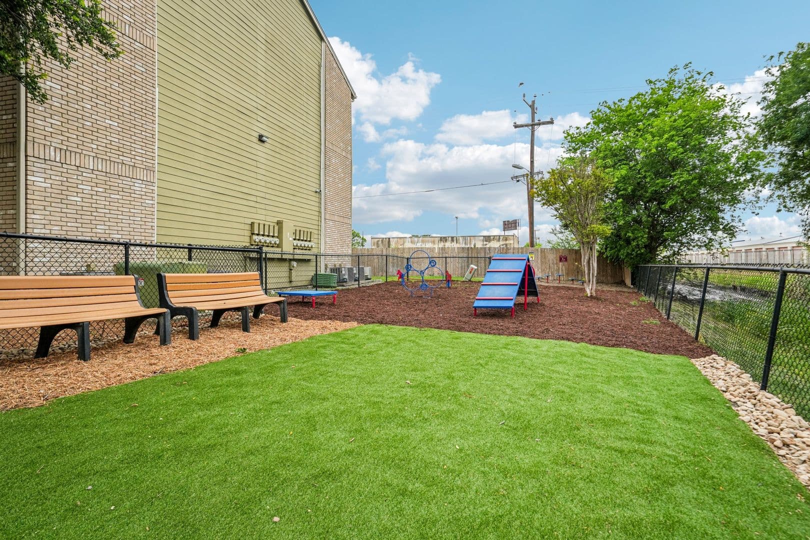 San Antonio Apartment: 3600 Eisenhauer Road