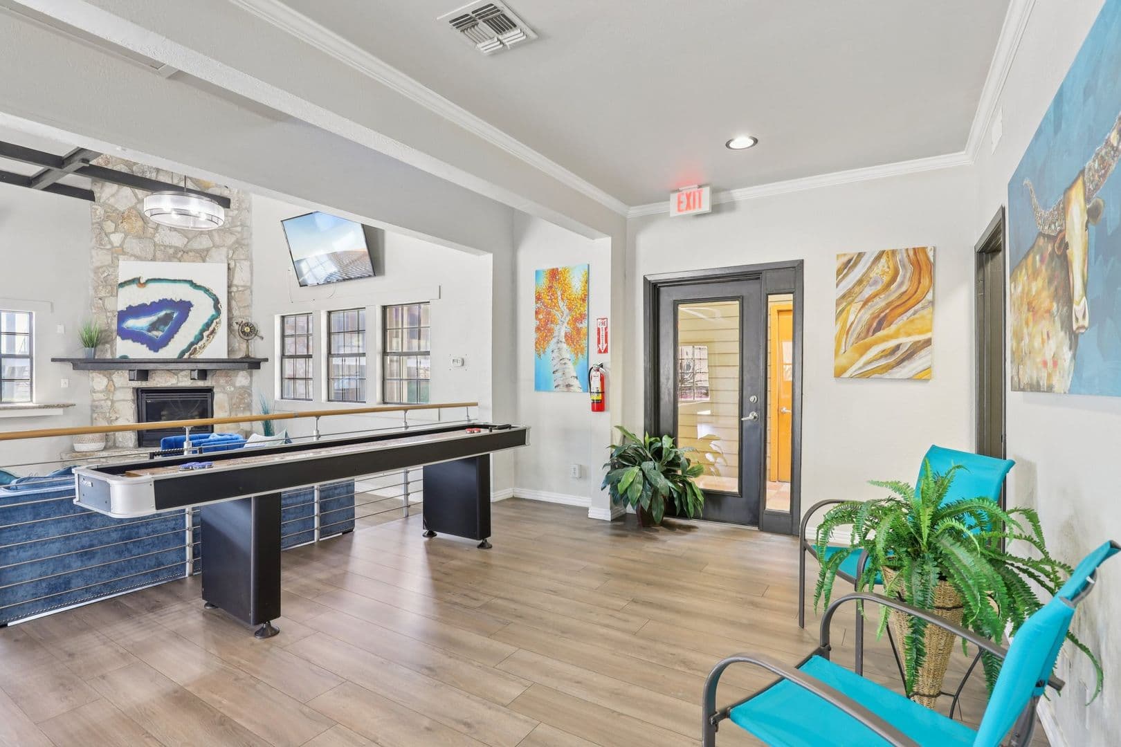 Live Oak Apartment: 13101 East Loop 1604 N