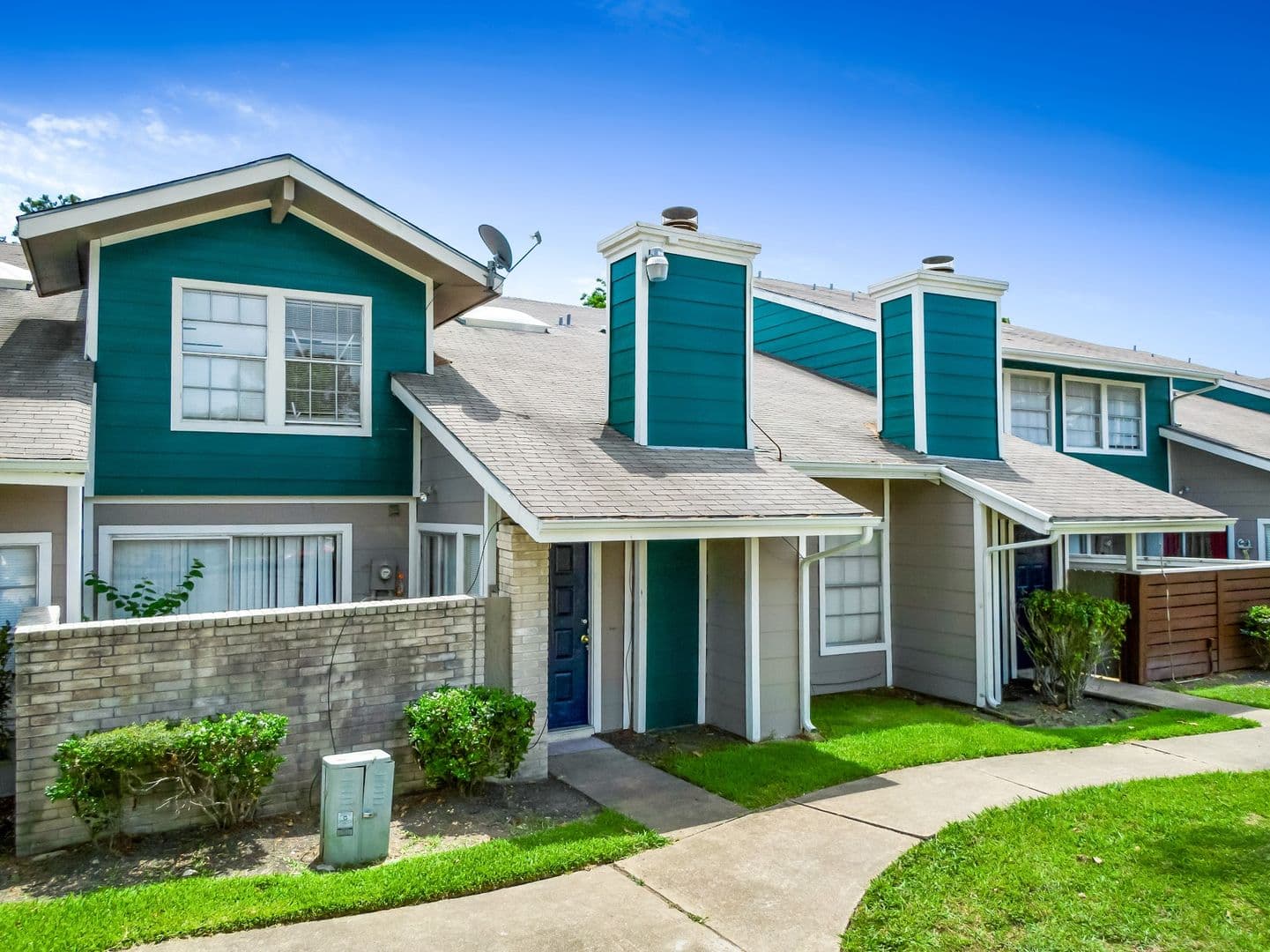 Houston Apartment: 12247 Sunset Meadow Ln