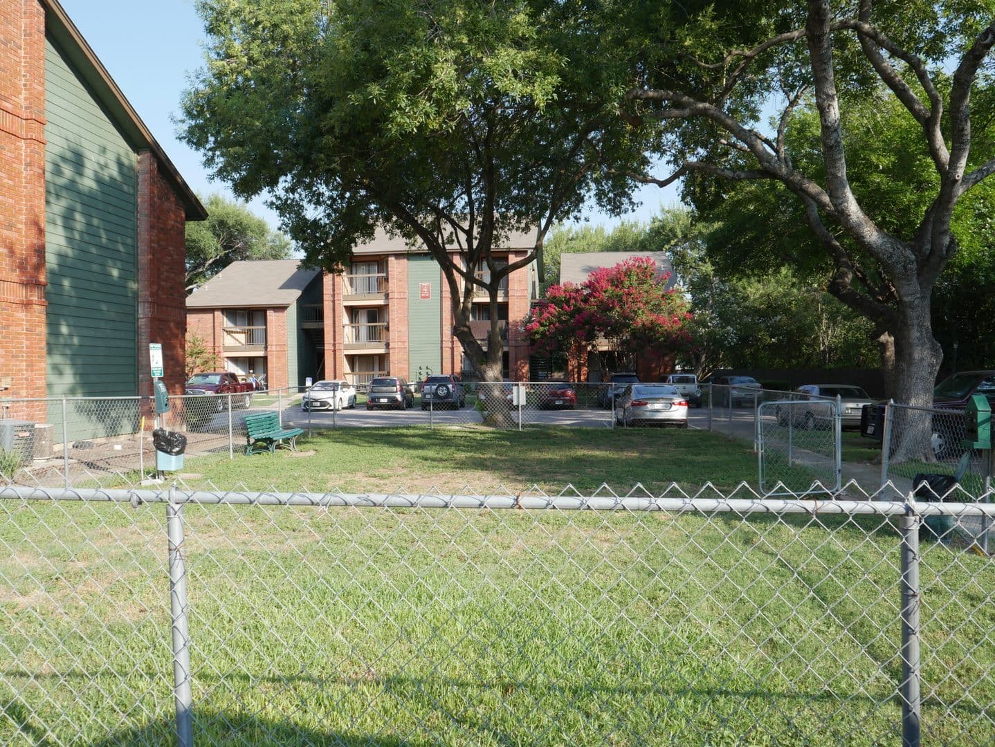 San Marcos Apartment: 200 Robbie Lane