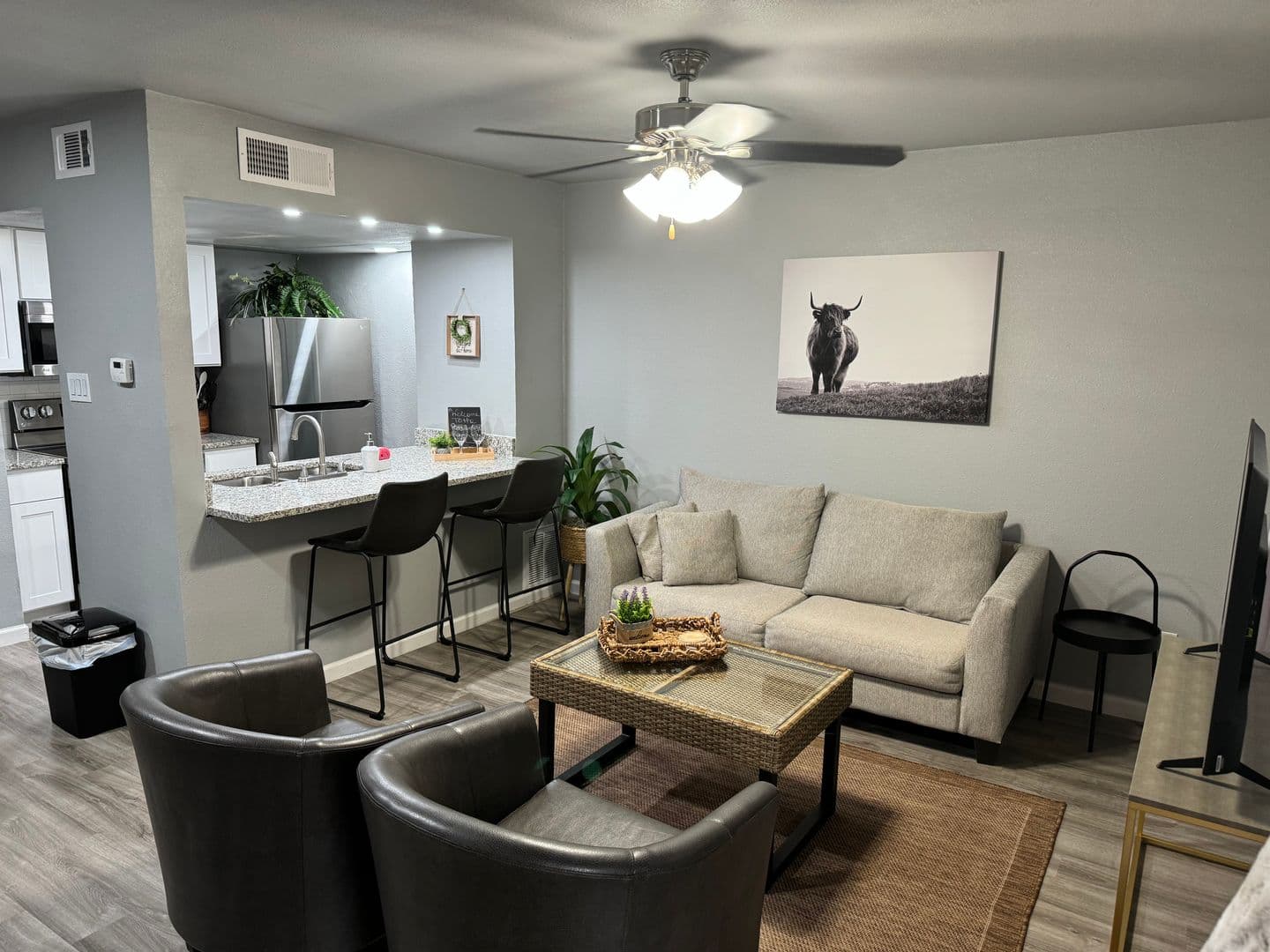 San Antonio Apartment: 7110 Wurzbach Road