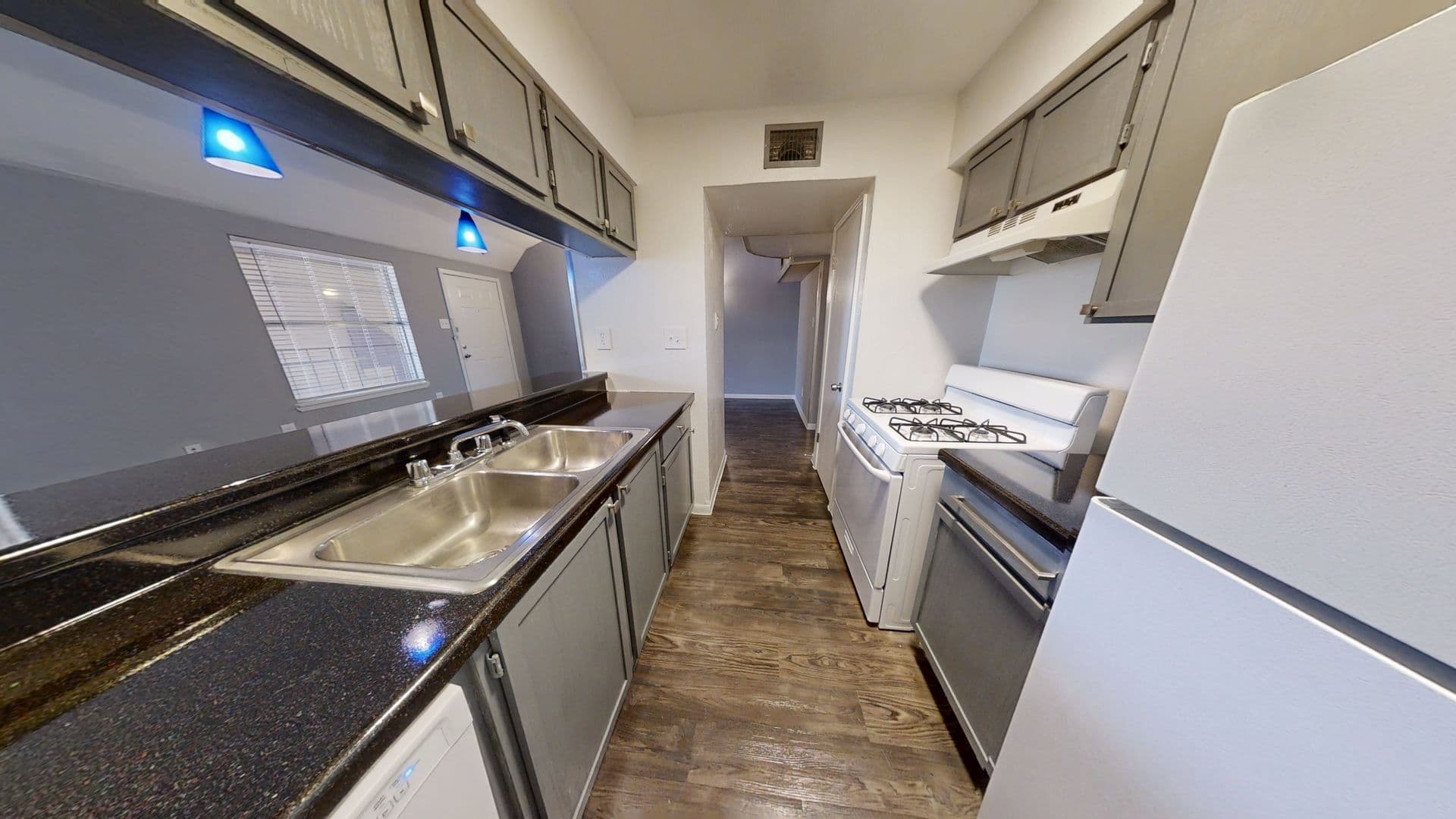 Austin Apartment: 2200 South Pleasant Valley Road