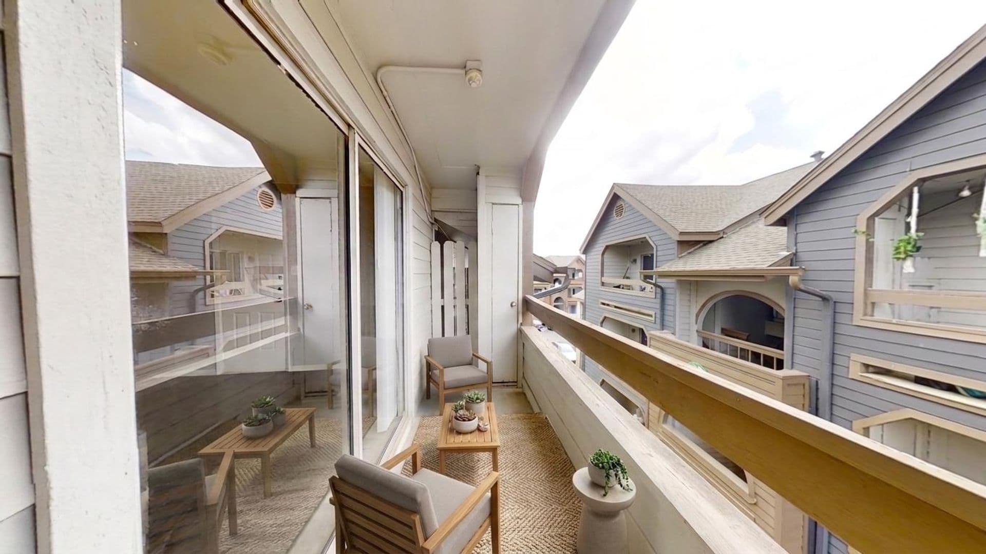 San Marcos Apartment: 1230 North LBJ