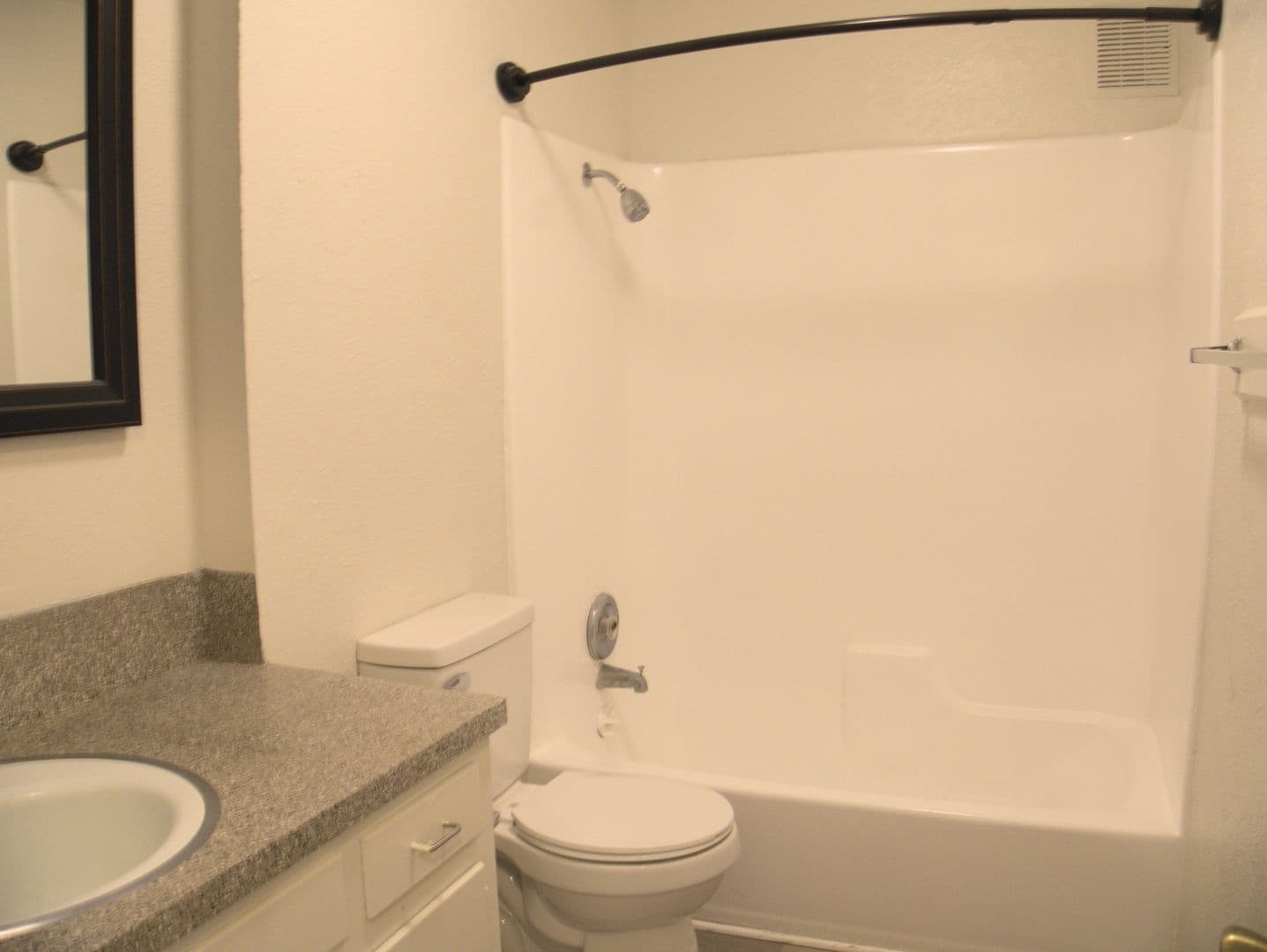 San Marcos Apartment: 1007 A&B Girard Street