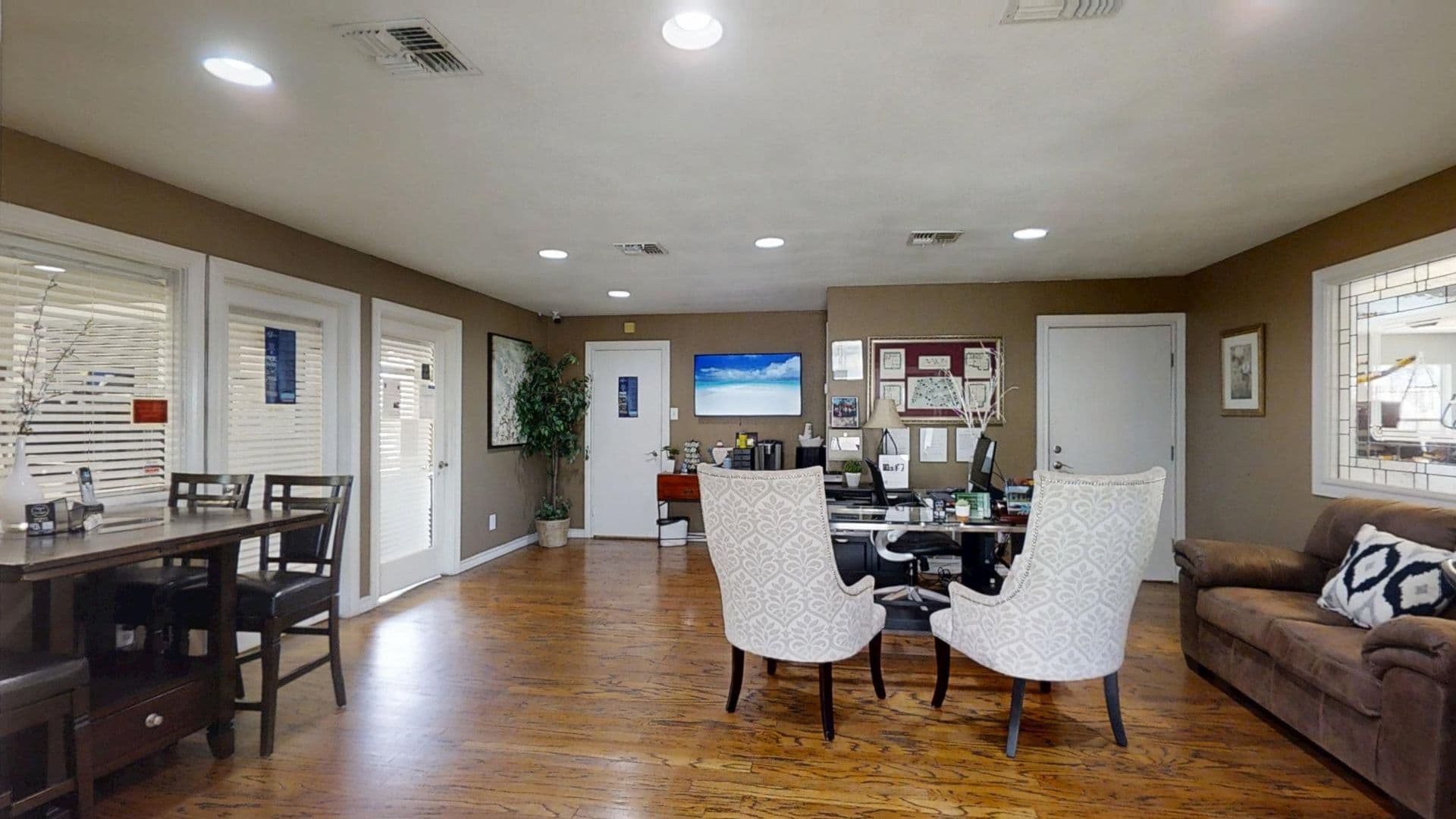 San Antonio Apartment: 3600 Eisenhauer Road