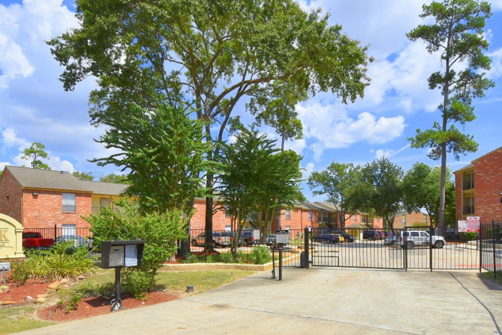 Humble Apartment: 19700 Whitaker Drive