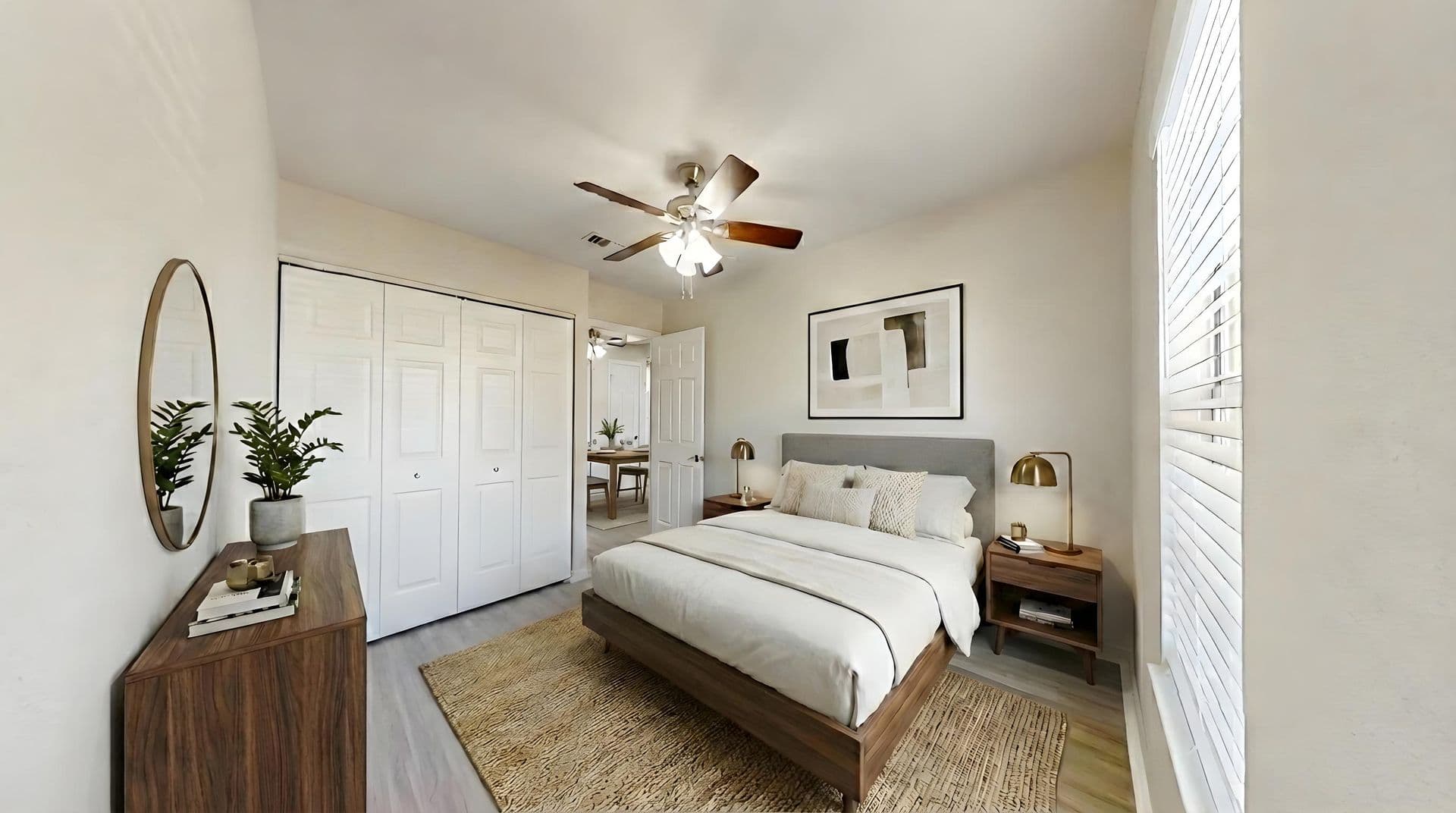 New Braunfels Apartment: 2293 East Common Street