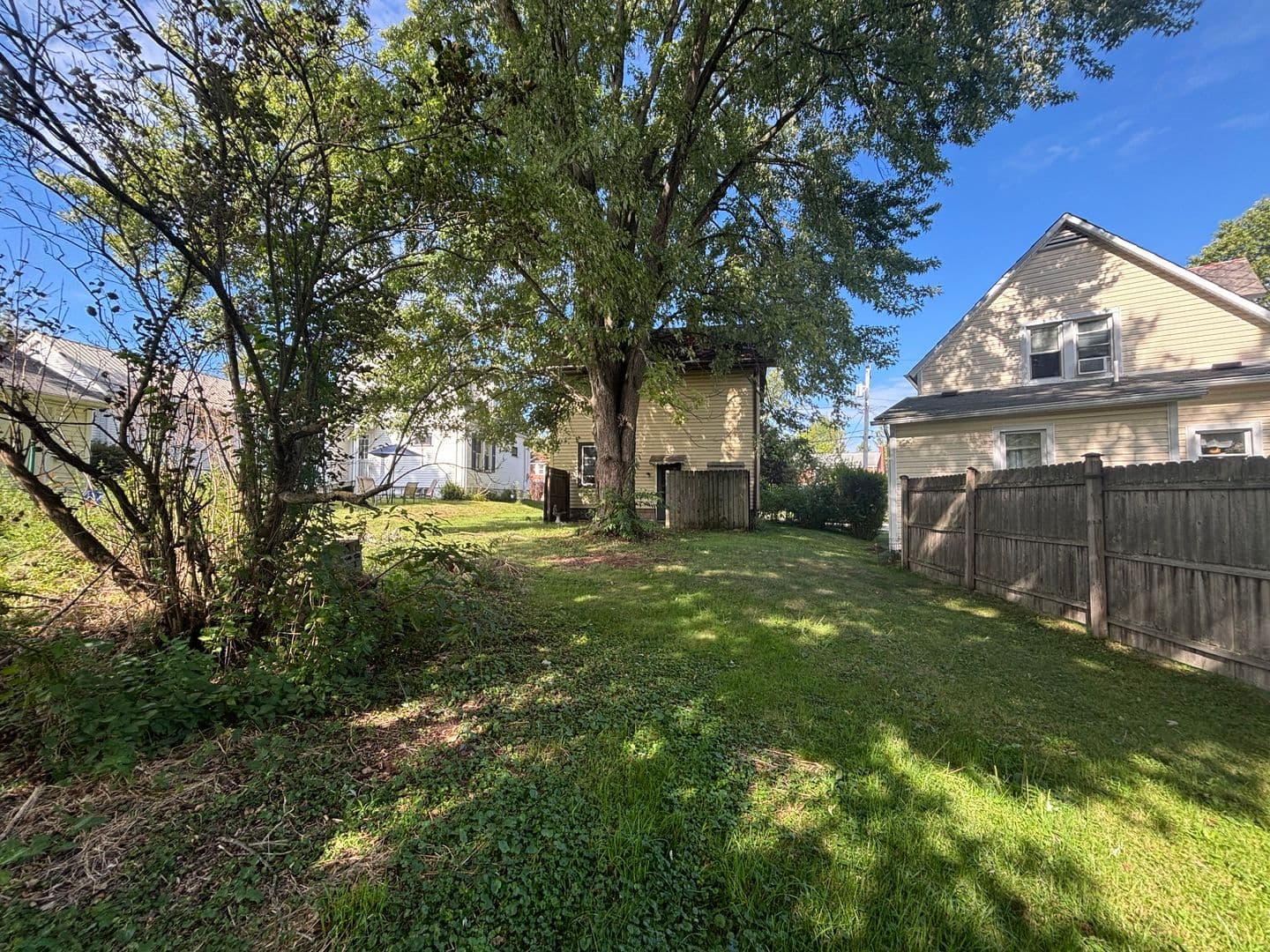 Grove City House: 114 W Washington Blvd.