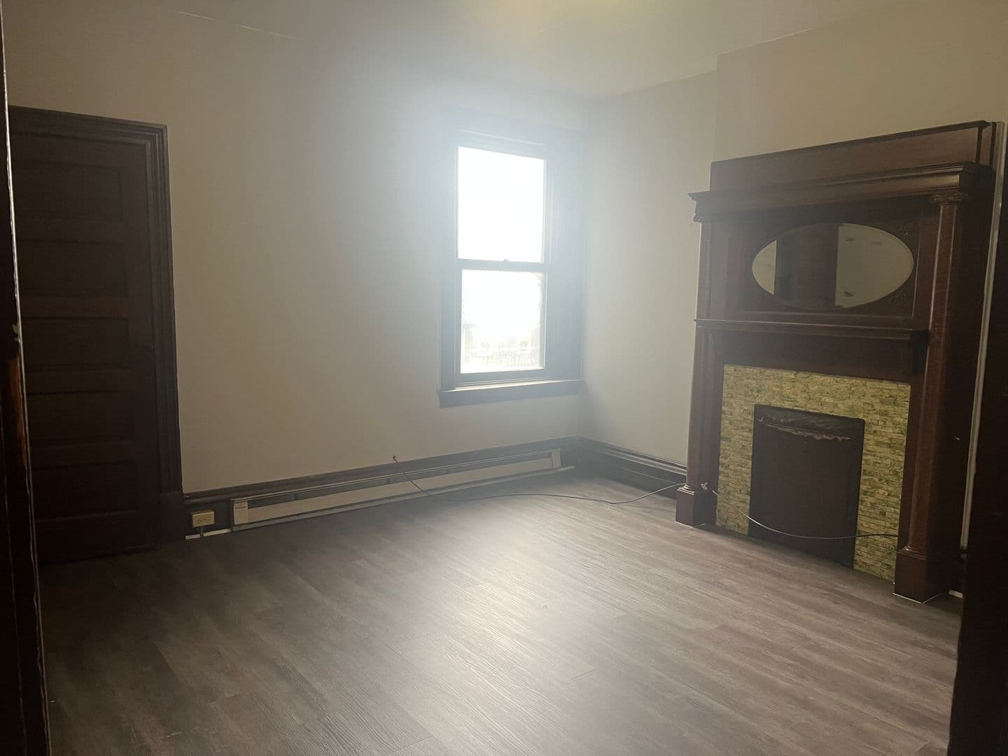 Pittsburgh Apartment: 1203 Reddour Street