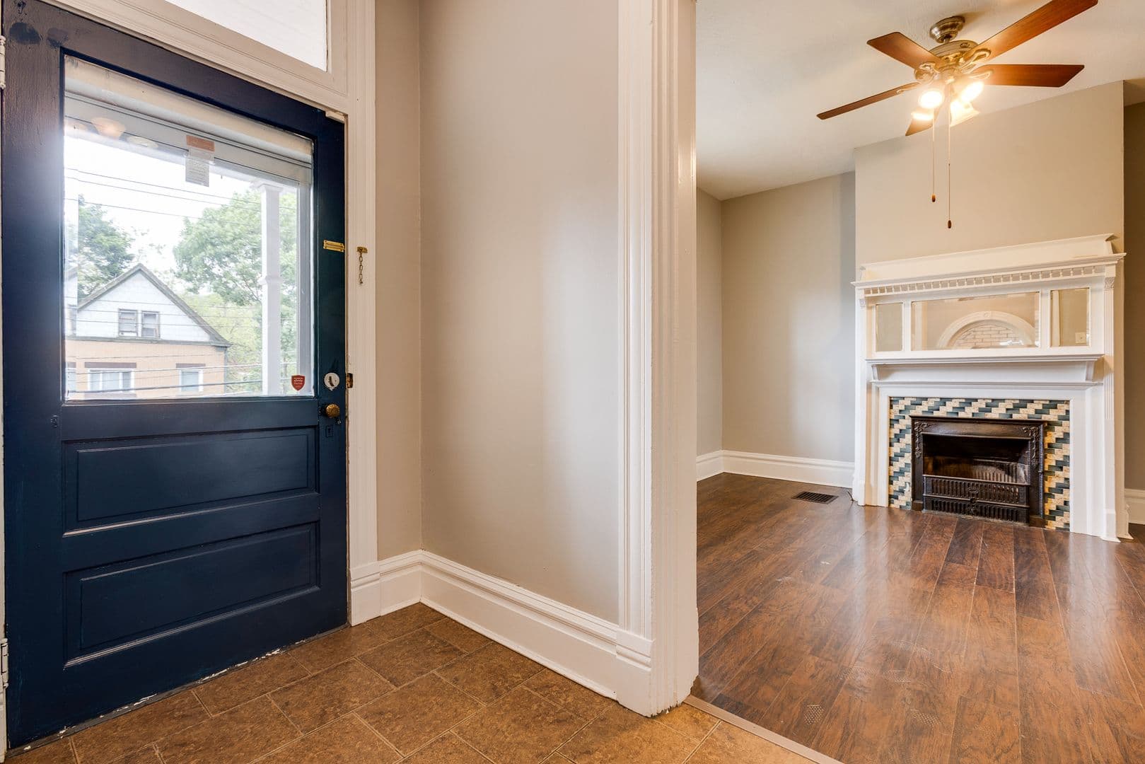 Pittsburgh House: 213 W. Burgess Street