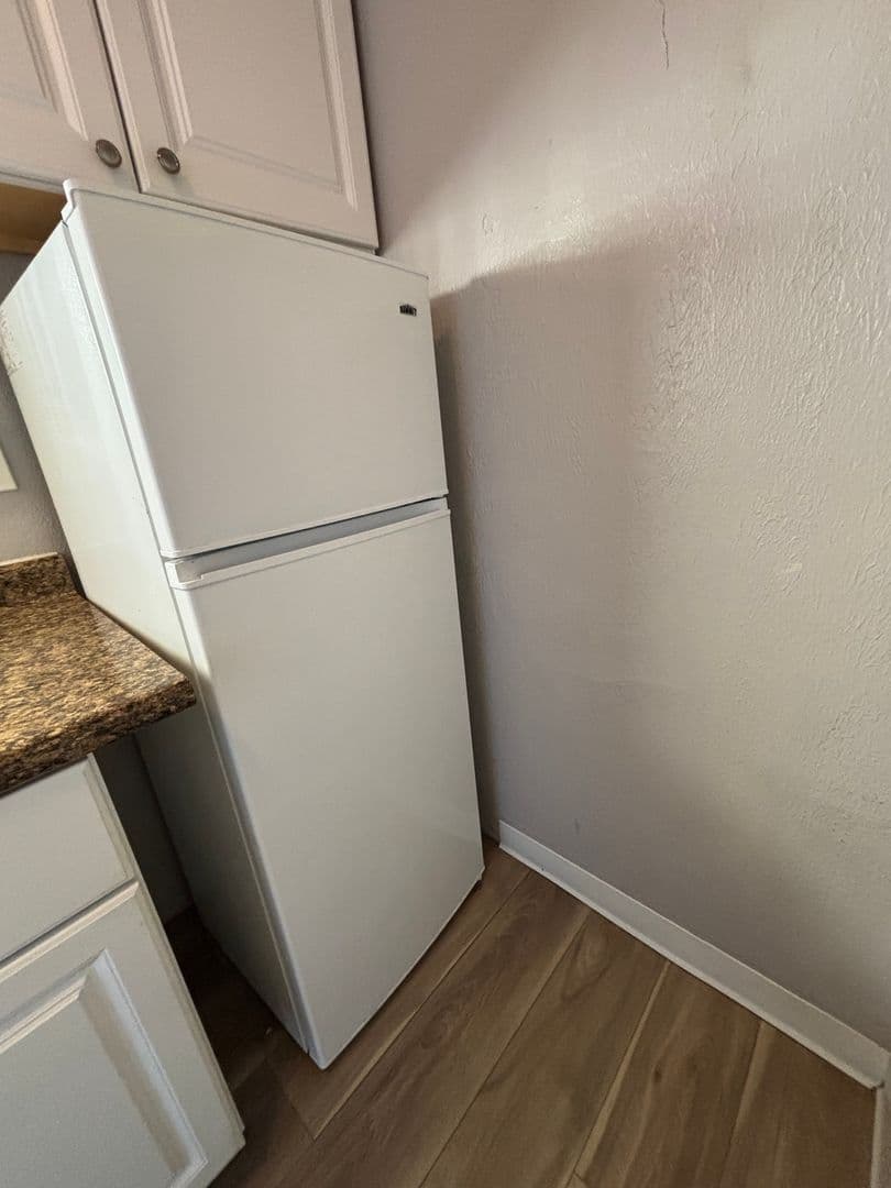 Washington Apartment: 395 Donnan Avenue