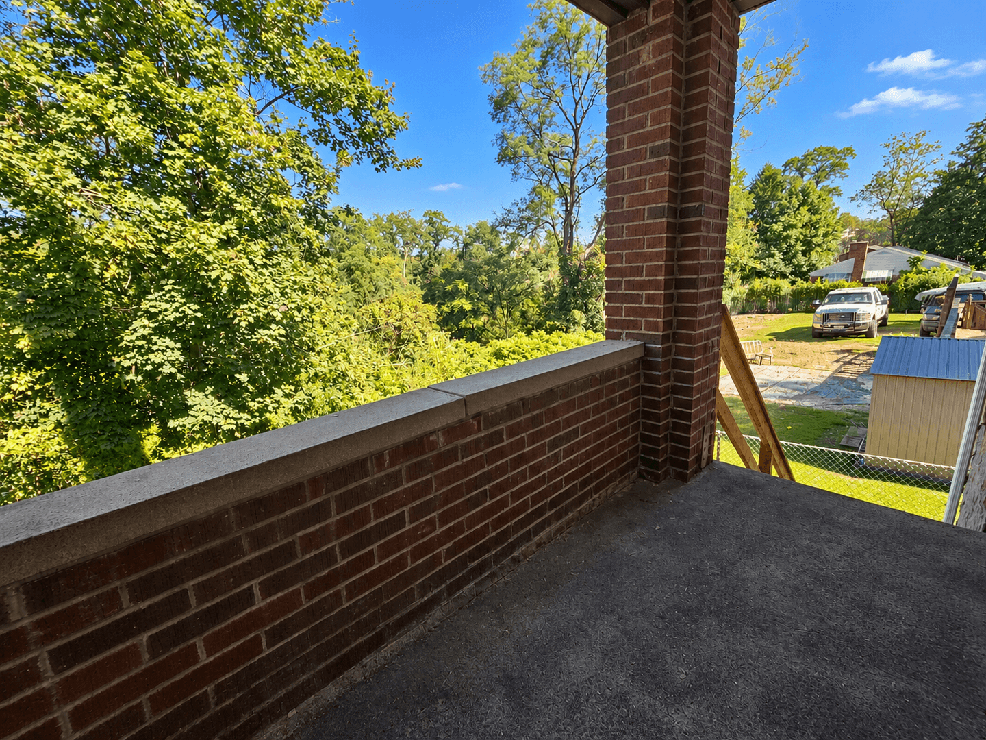 Pittsburgh Apartment: 319-321 E Agnew Ave