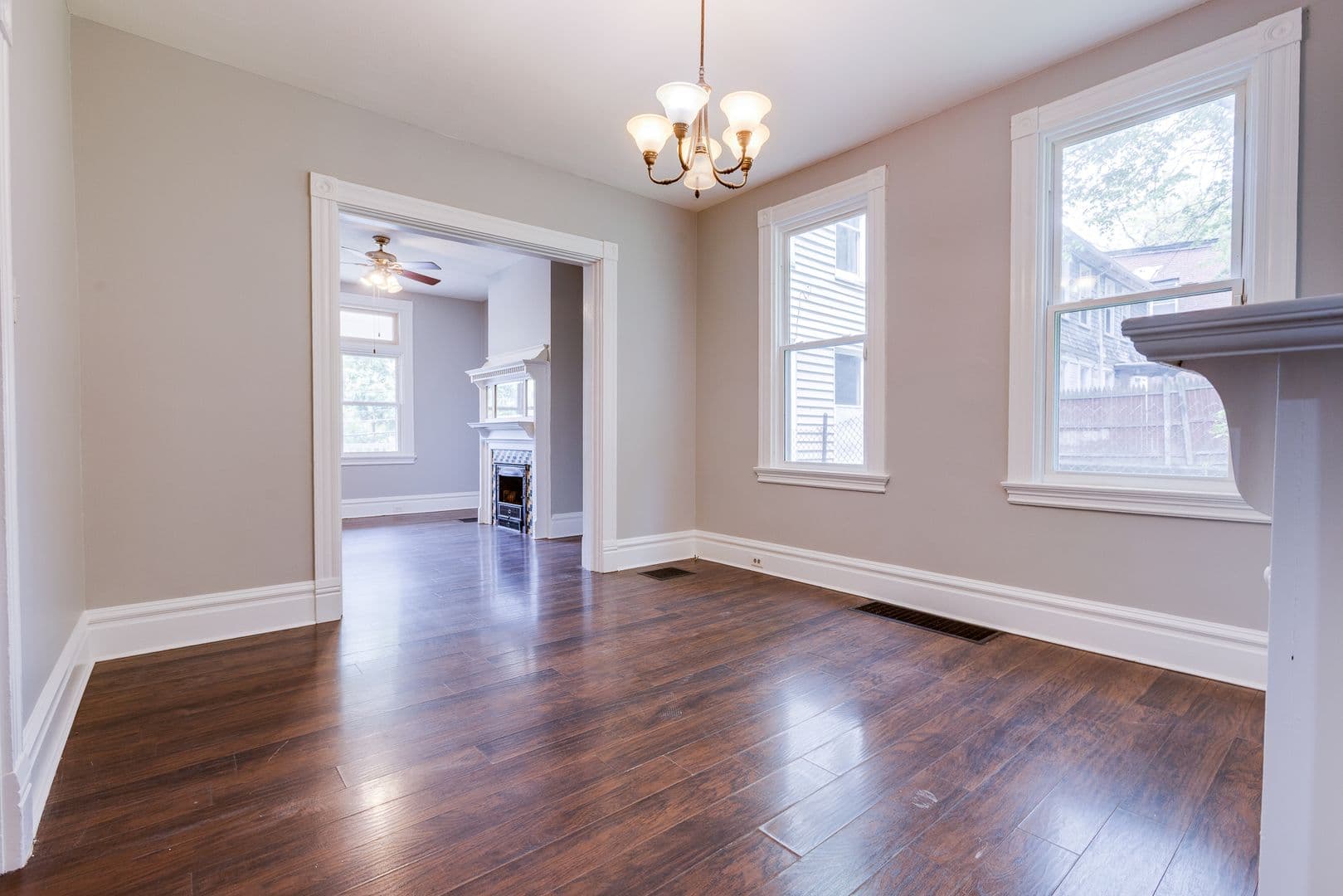 Pittsburgh House: 213 W. Burgess Street