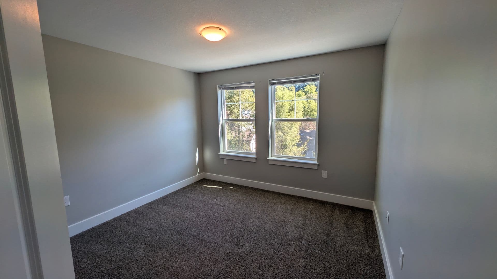 Delmont Townhome: 2006 Stefano Drive