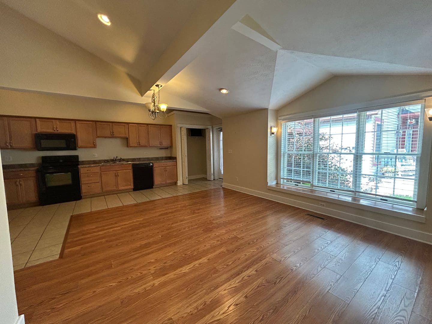 Grove City Apartment: 304 N. Broad Street