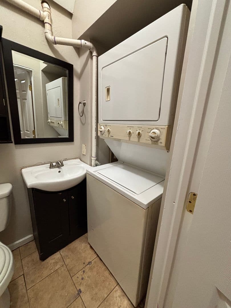 Carnegie Apartment: 447 Carothers Avenue