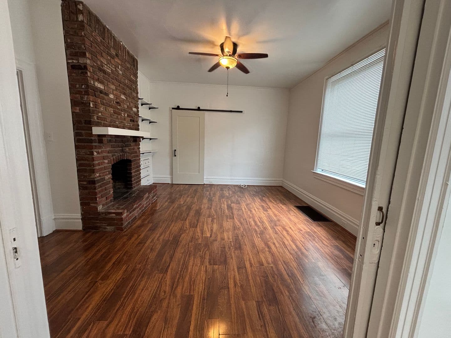 Pittsburgh Apartment: 2 Shady Dr W