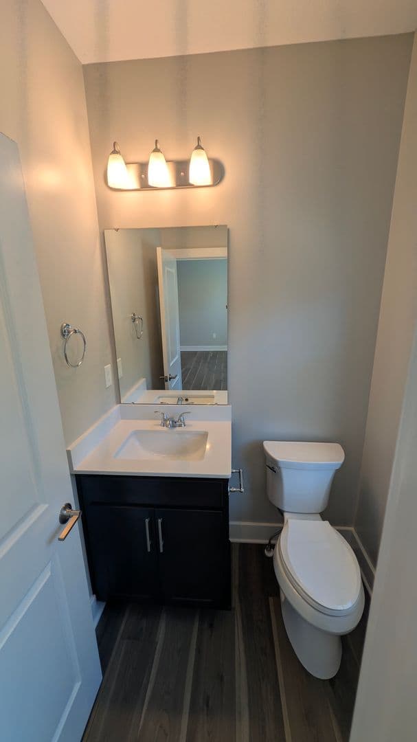 Delmont Townhome: 2006 Stefano Drive