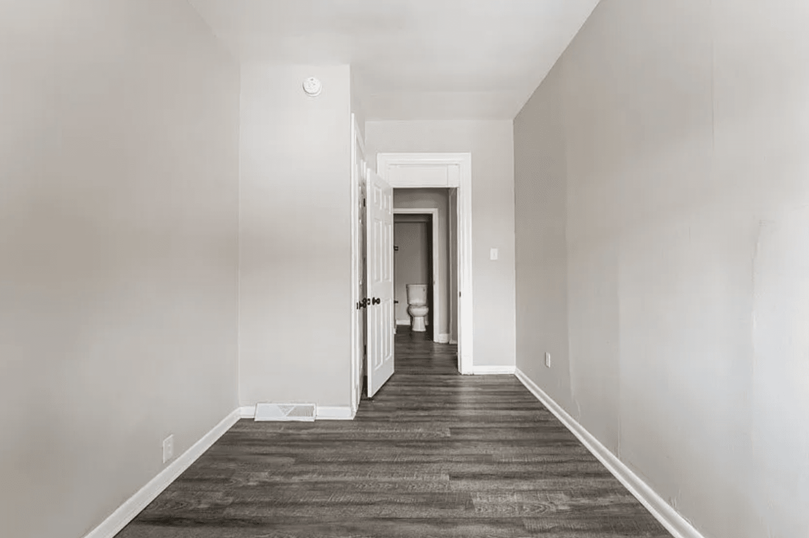 Pittsburgh Apartment: 520 Ivy Street