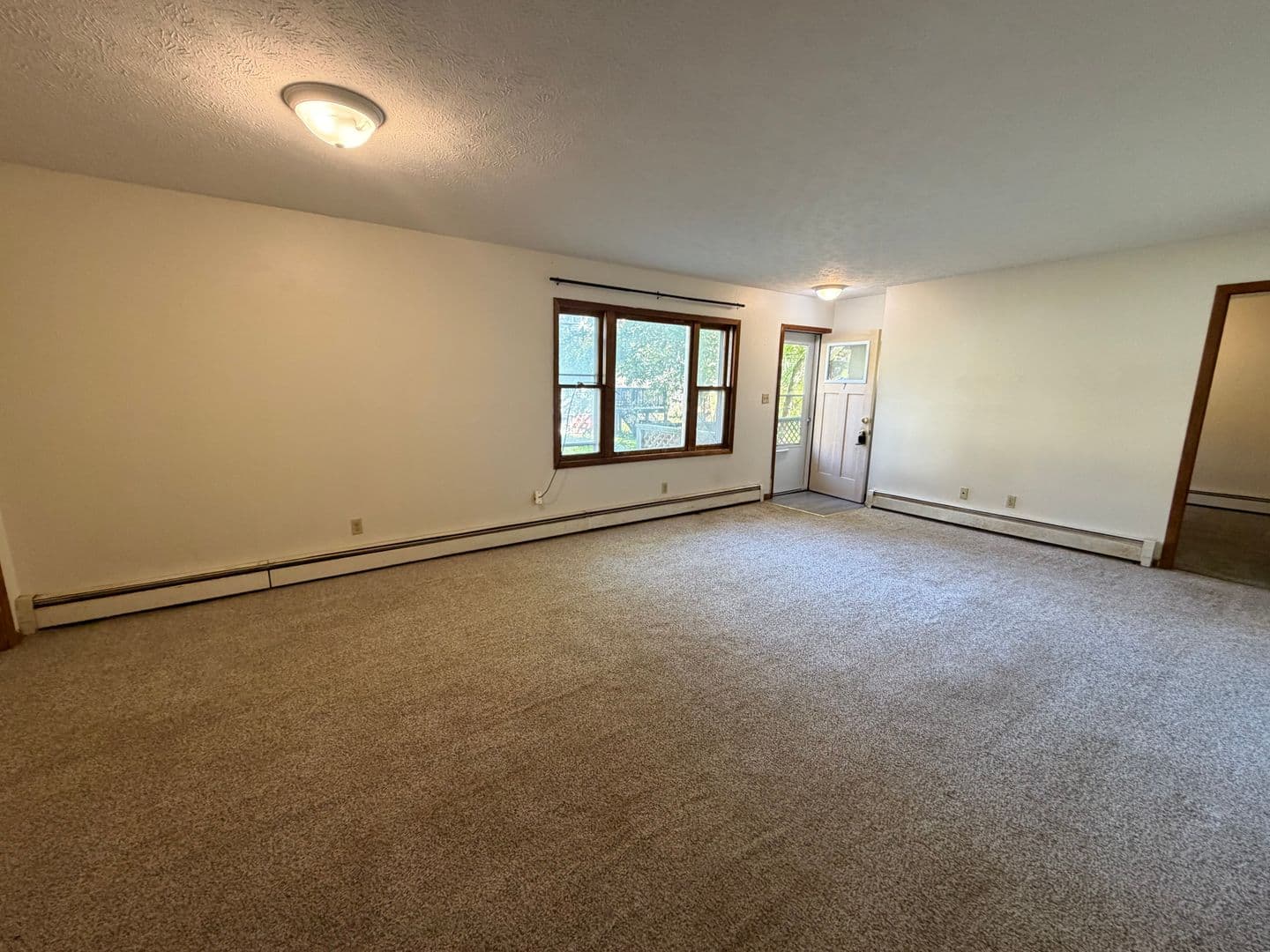 Sandy Lake Apartment: 3334-3338 N Main Street