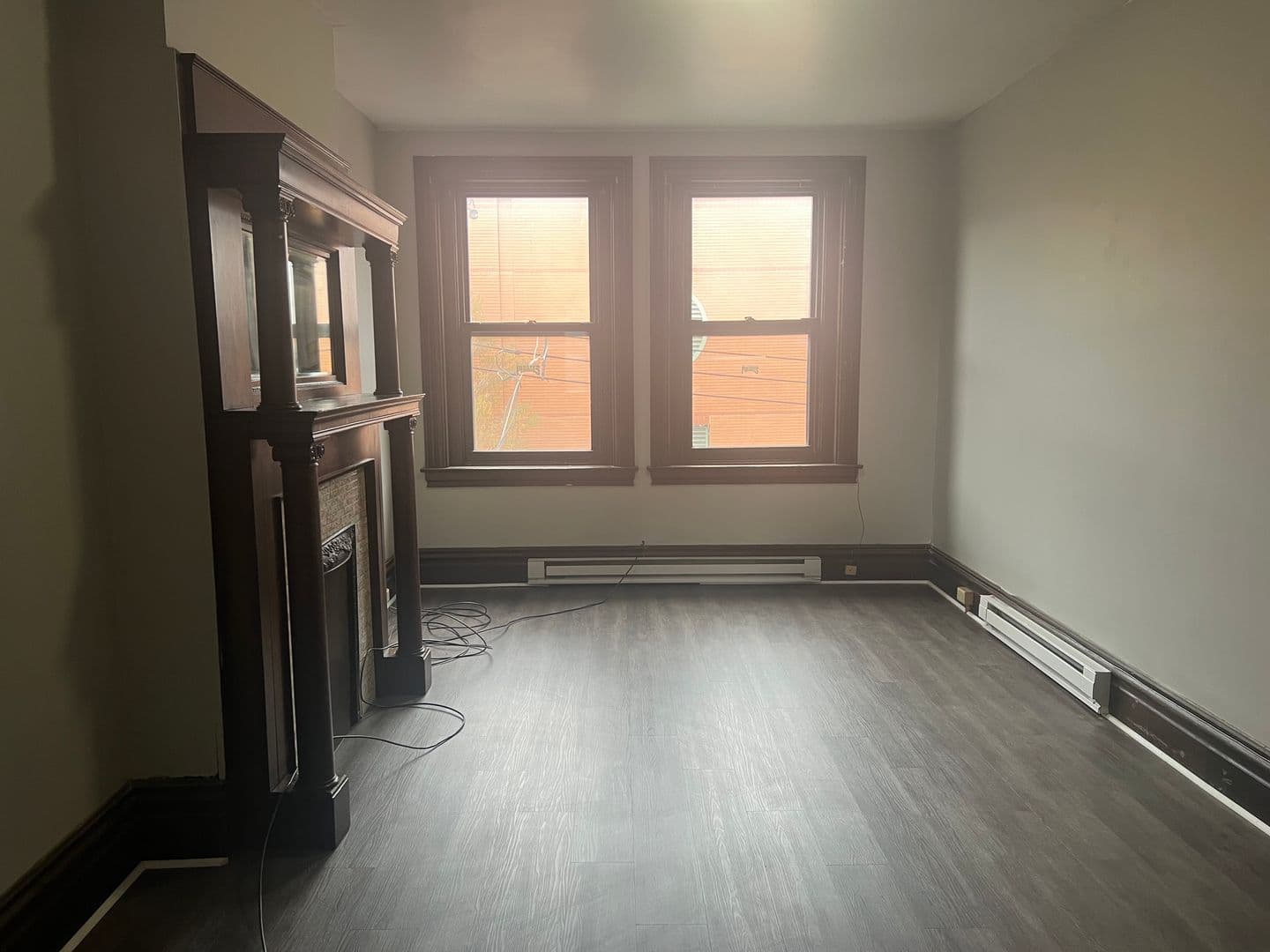 Pittsburgh Apartment: 1203 Reddour Street
