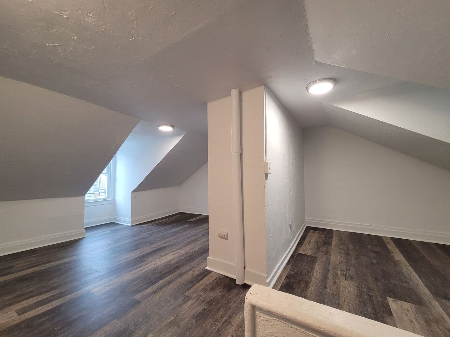 Pittsburgh House: 1146 Woods Run Avenue