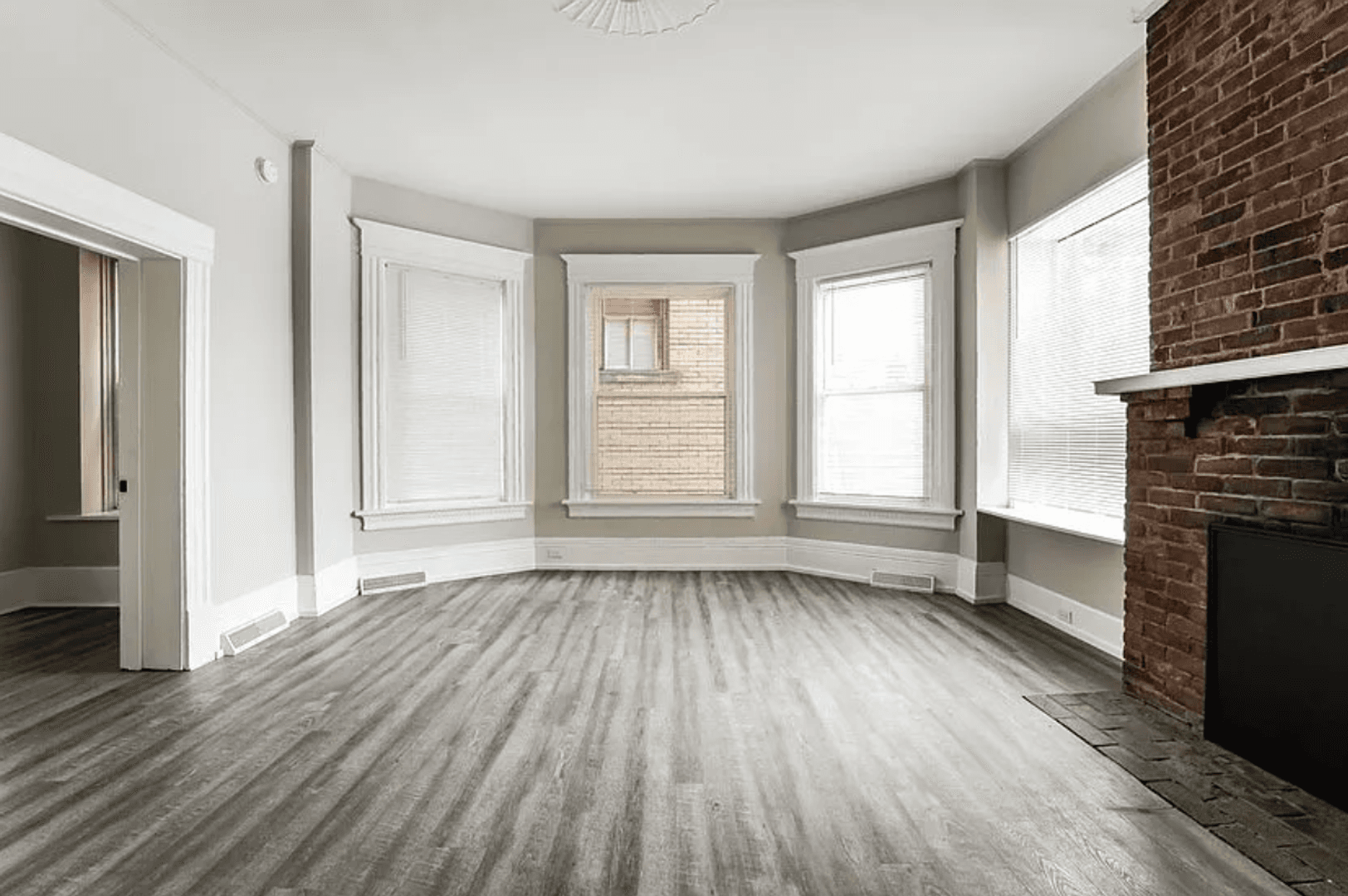 Pittsburgh Apartment: 520 Ivy Street