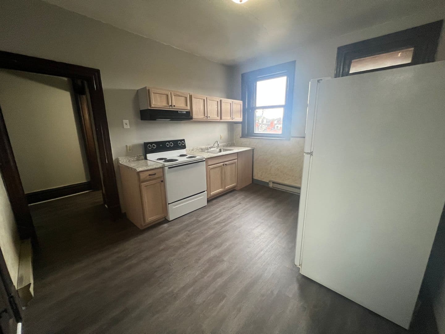 Pittsburgh Apartment: 1203 Reddour Street